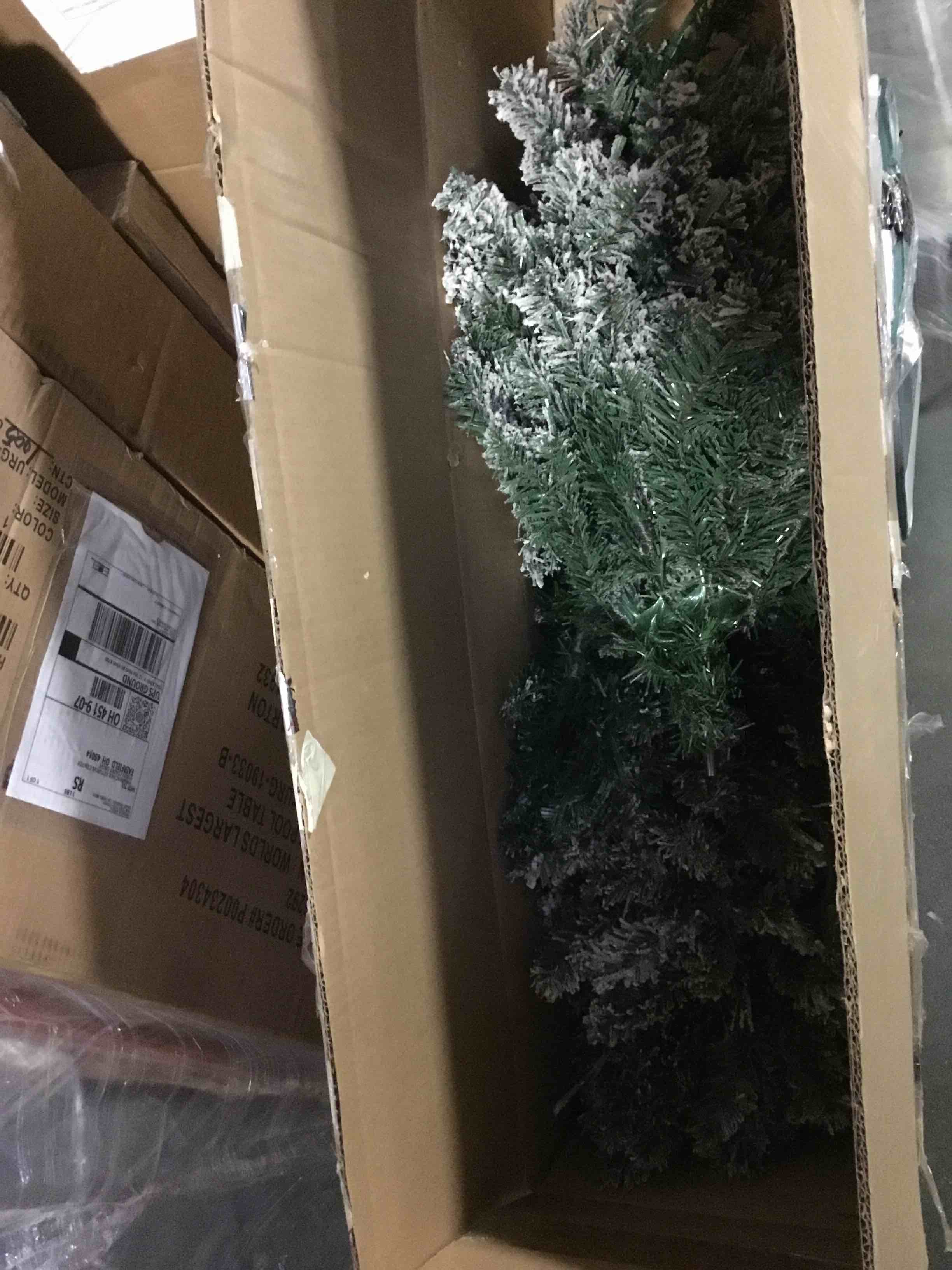 The Dancing Light Flocked Tree