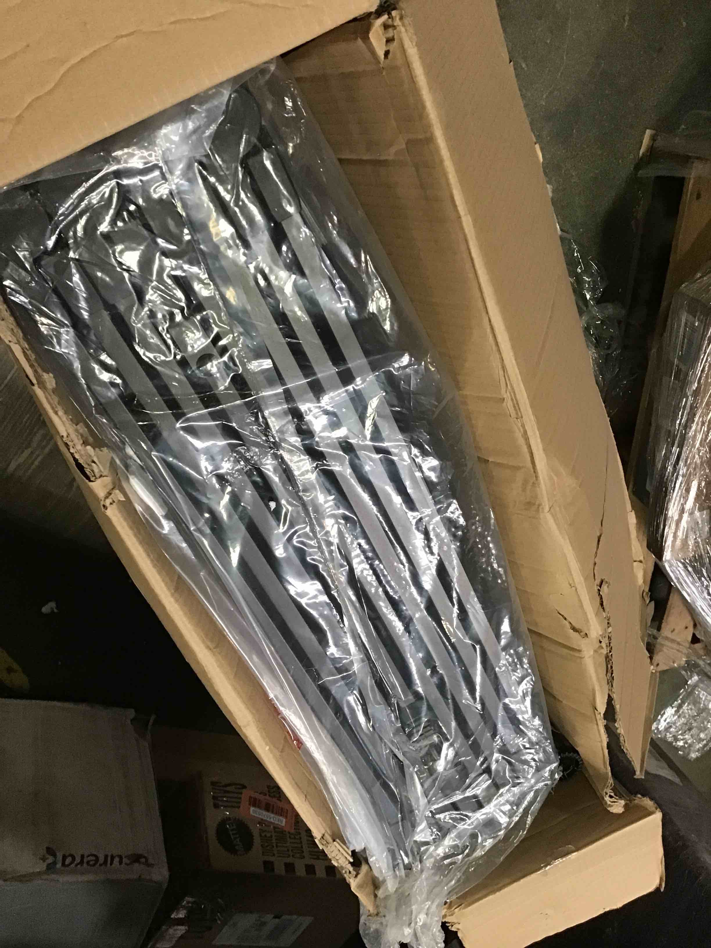 https://s3.amazonaws.com/lotting-images-prod/bidfta/ORG5533984_1698942792108.jpeg