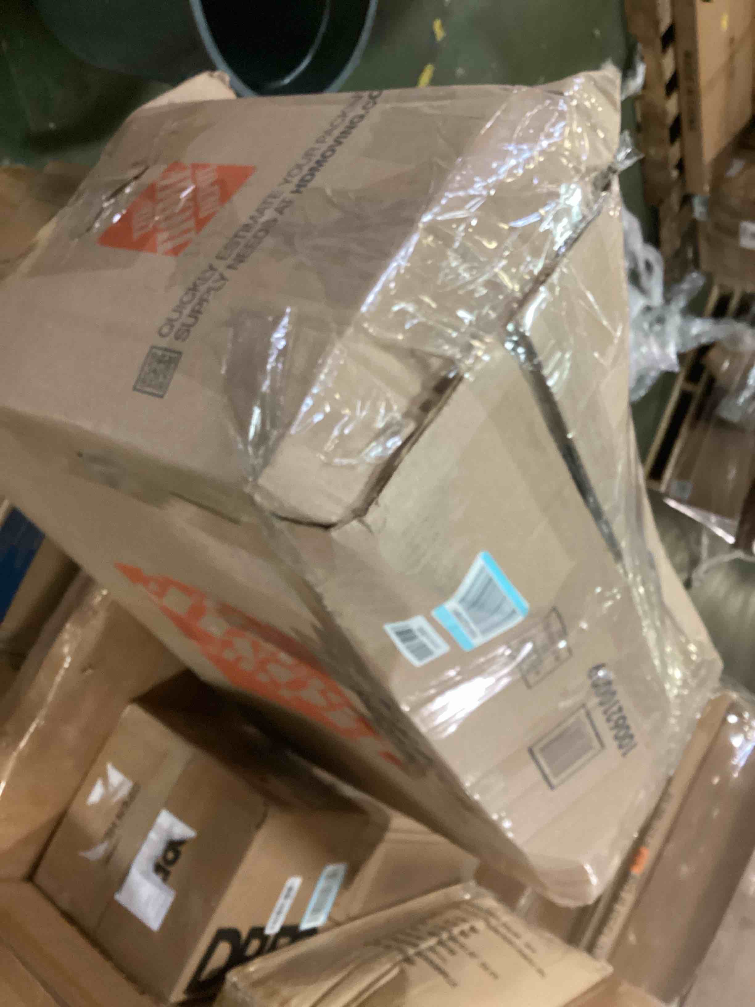 https://s3.amazonaws.com/lotting-images-prod/bidfta/ORG5535047_1699555306763.jpeg