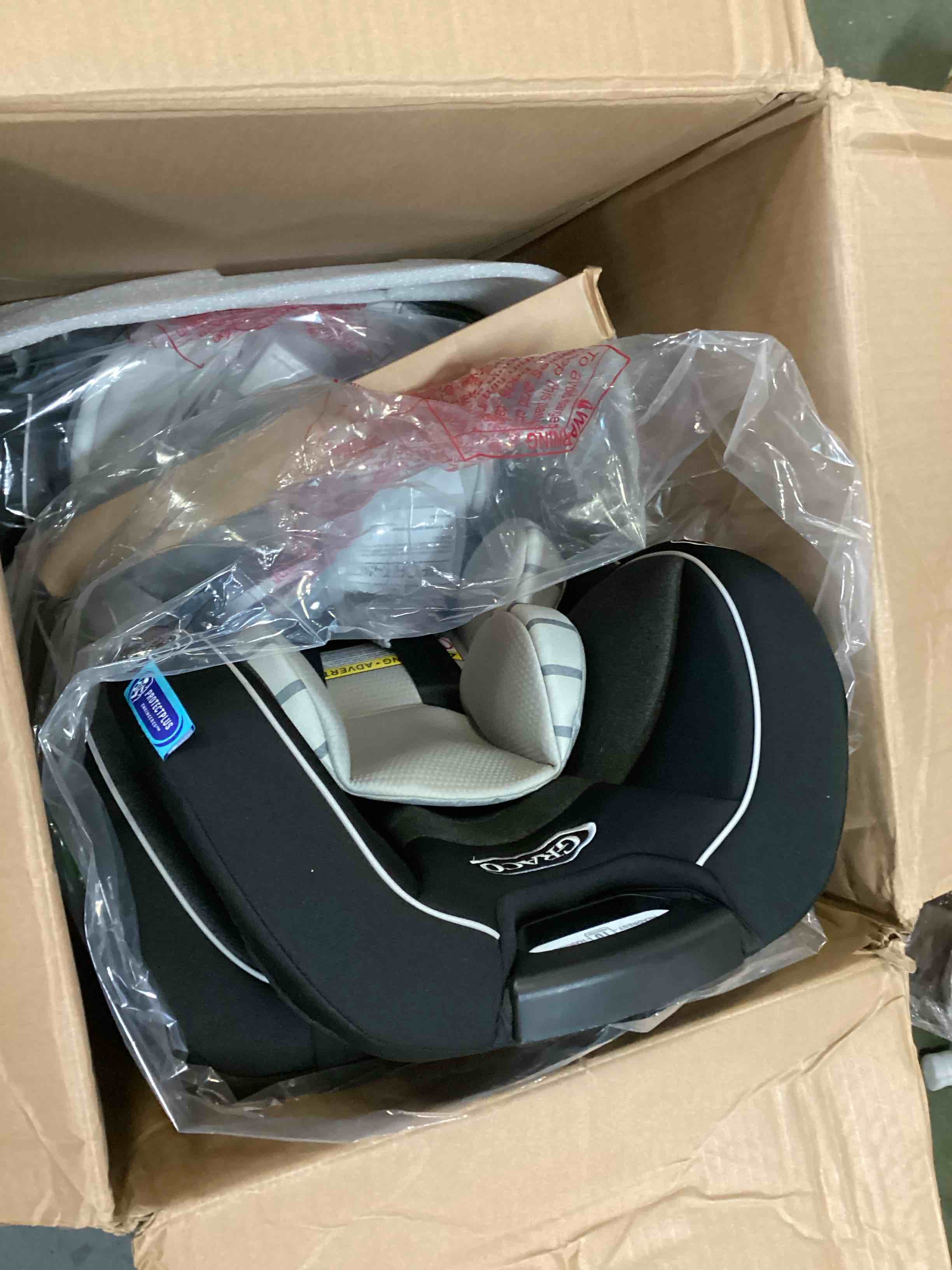 https://s3.amazonaws.com/lotting-images-prod/bidfta/ORG5535207_1699630305419.jpeg
