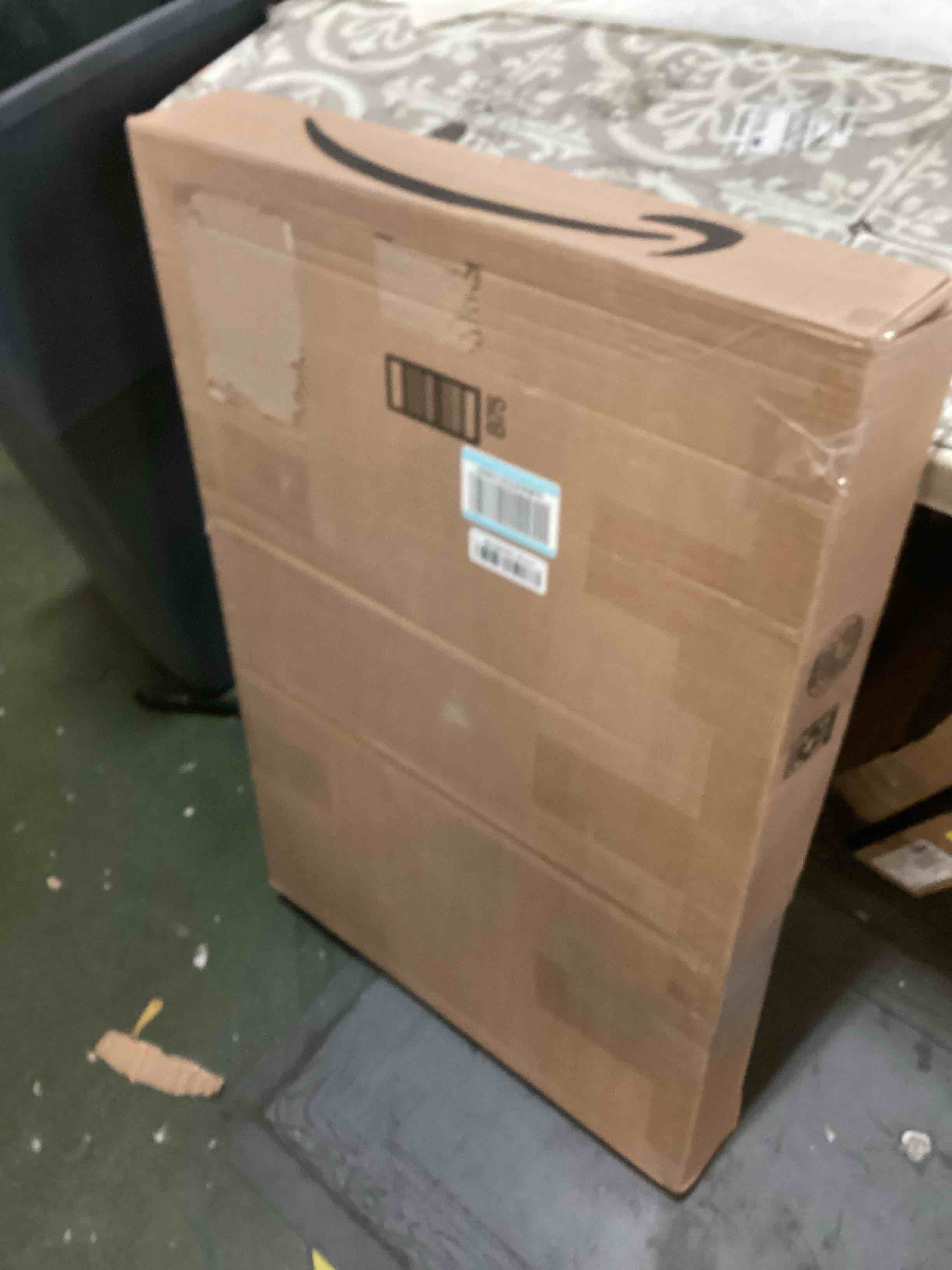 https://s3.amazonaws.com/lotting-images-prod/bidfta/ORG5535277_1699637320813.jpeg
