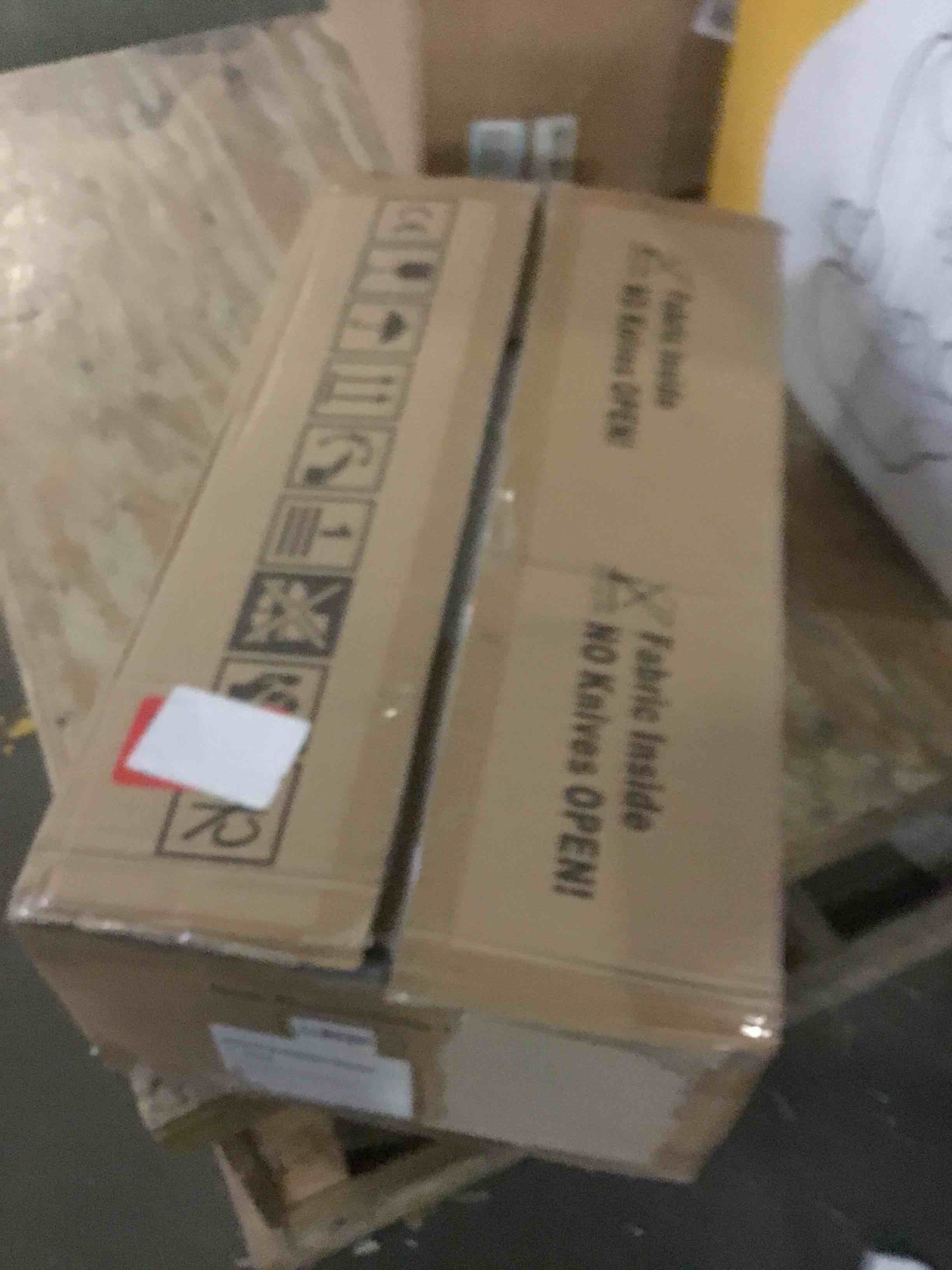 https://s3.amazonaws.com/lotting-images-prod/bidfta/ORG5536498_1699537699451.jpeg