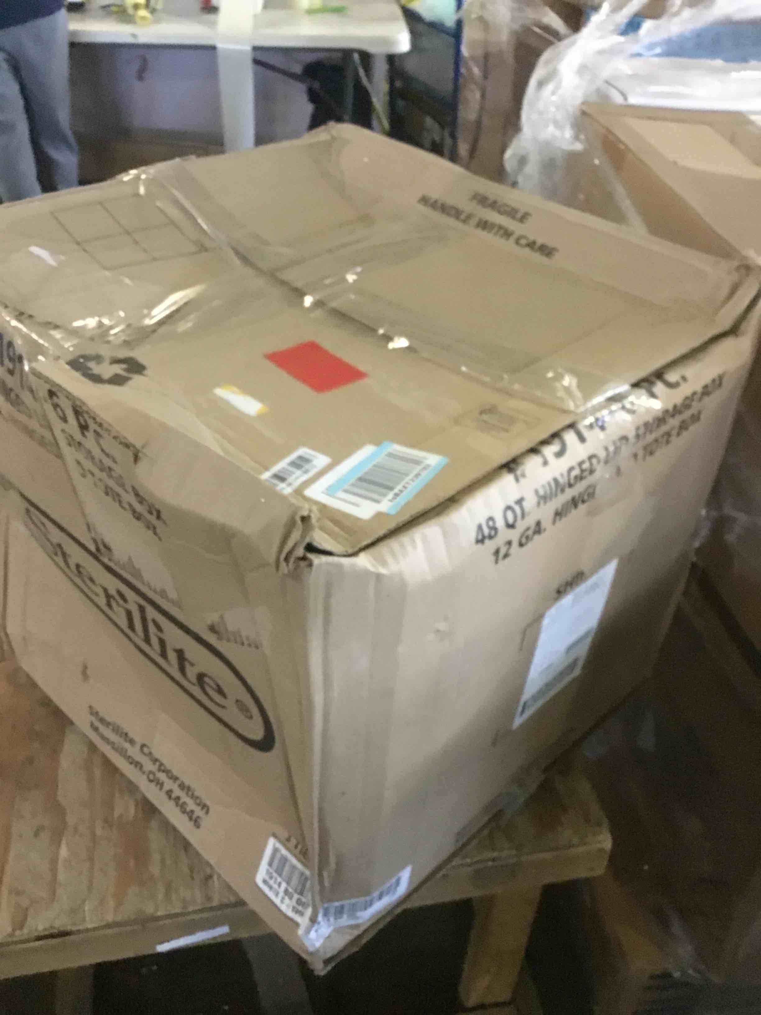 https://s3.amazonaws.com/lotting-images-prod/bidfta/ORG5536776_1699646119749.jpeg