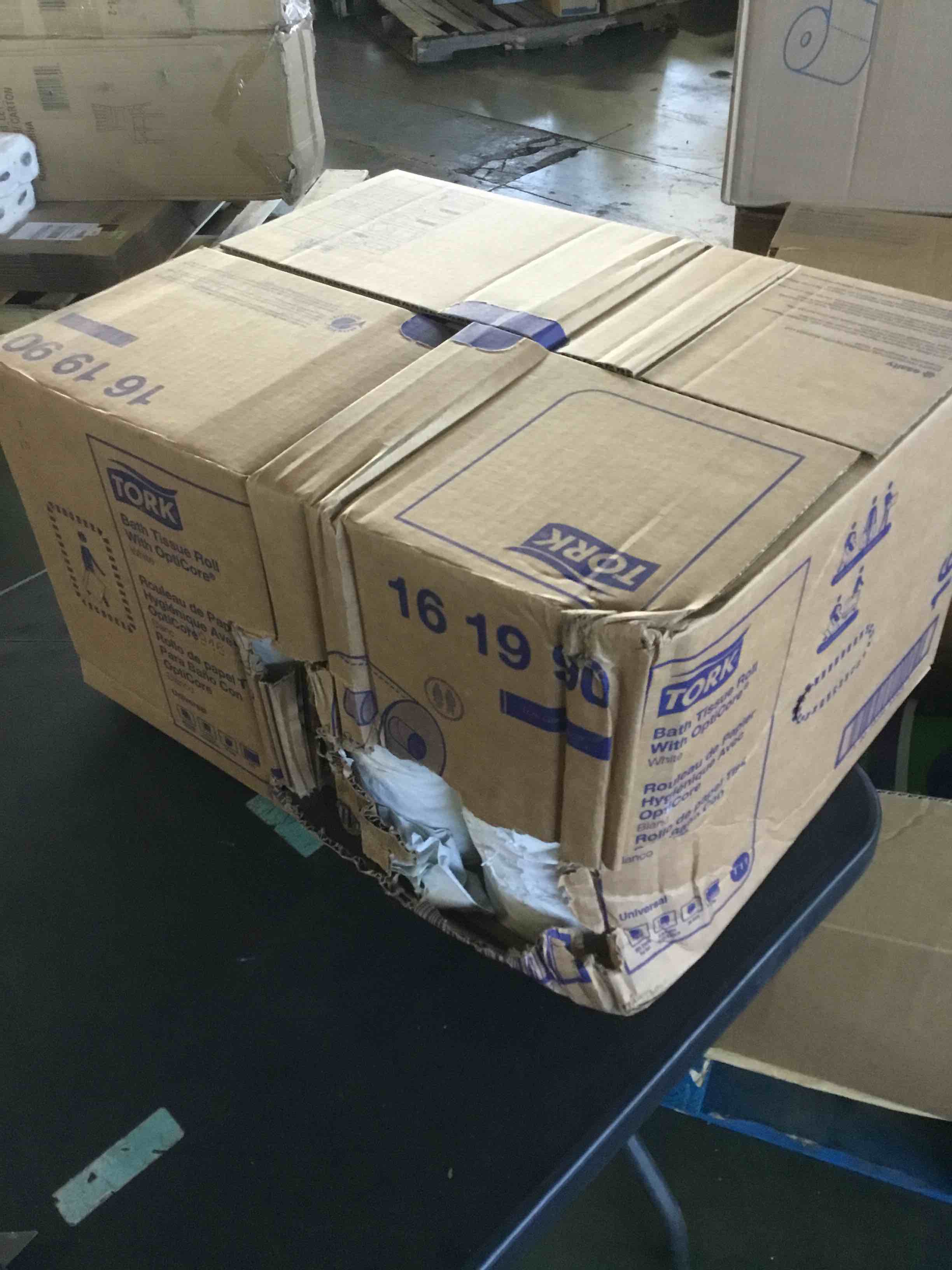 https://s3.amazonaws.com/lotting-images-prod/bidfta/ORG5537437_1700167536922.jpeg
