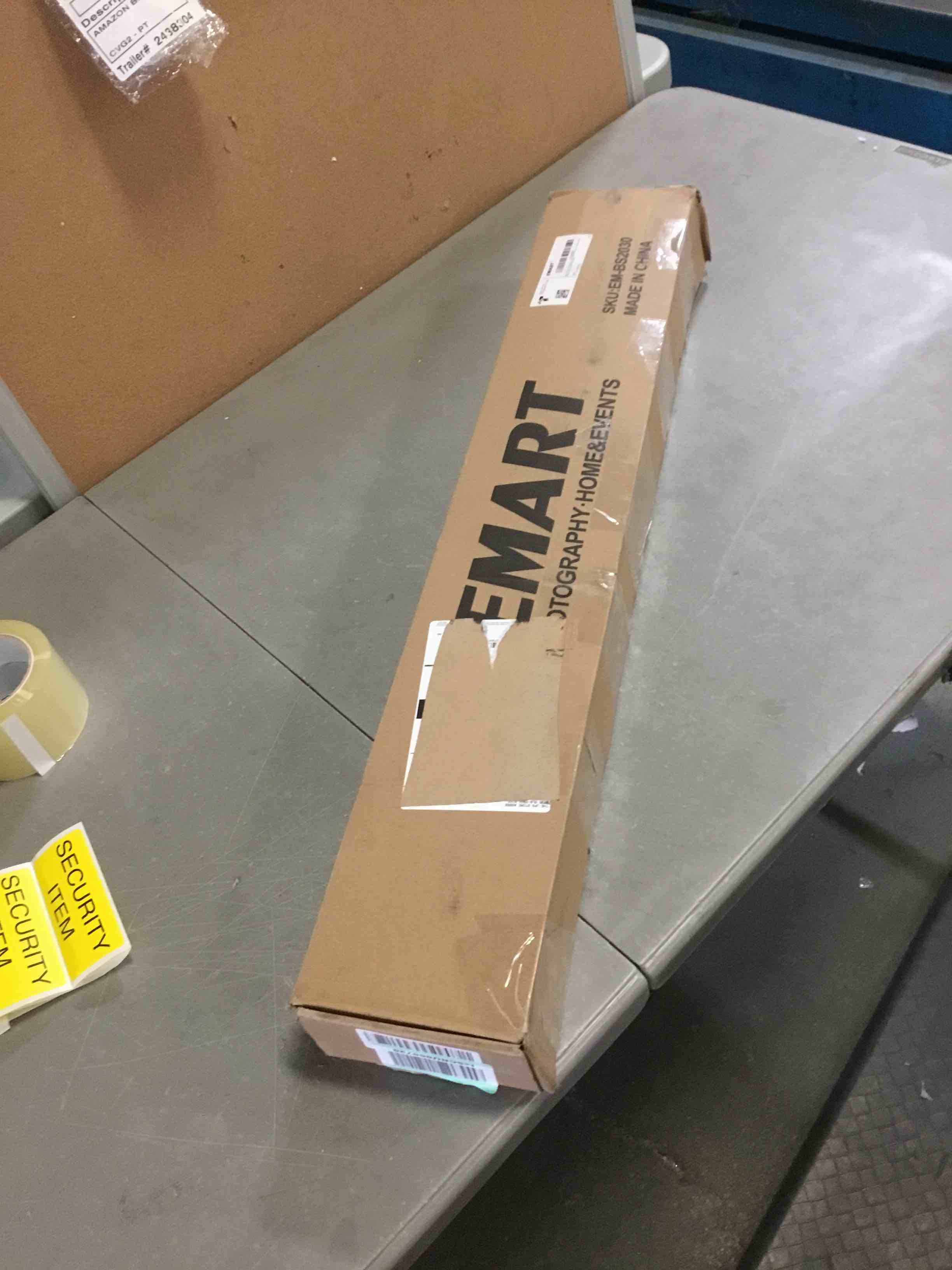 https://s3.amazonaws.com/lotting-images-prod/bidfta/ORG5538516_1698935682529.jpeg