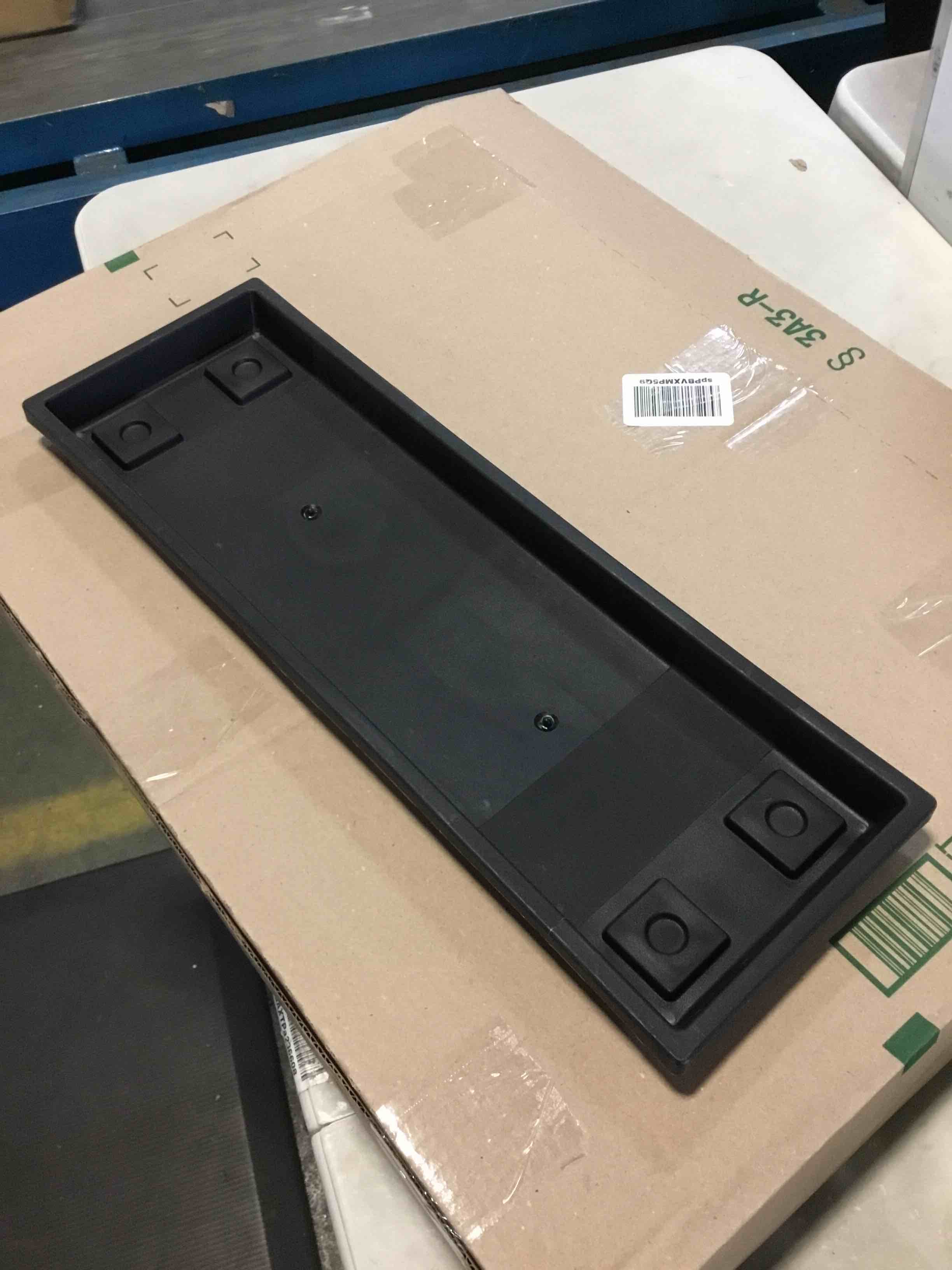 https://s3.amazonaws.com/lotting-images-prod/bidfta/ORG5539929_1700684899962.jpeg