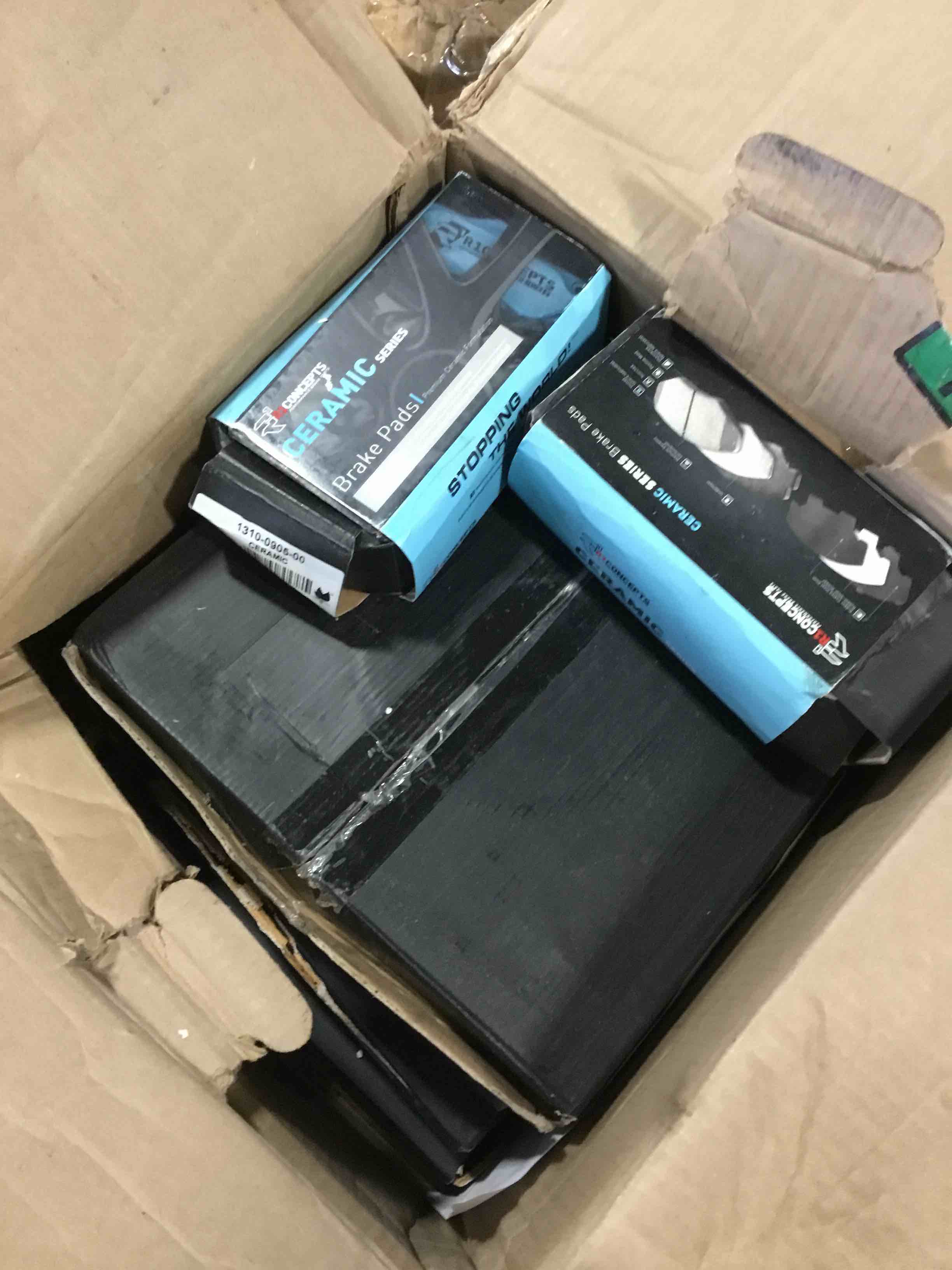 https://s3.amazonaws.com/lotting-images-prod/bidfta/ORG5541528_1696520239560.jpeg