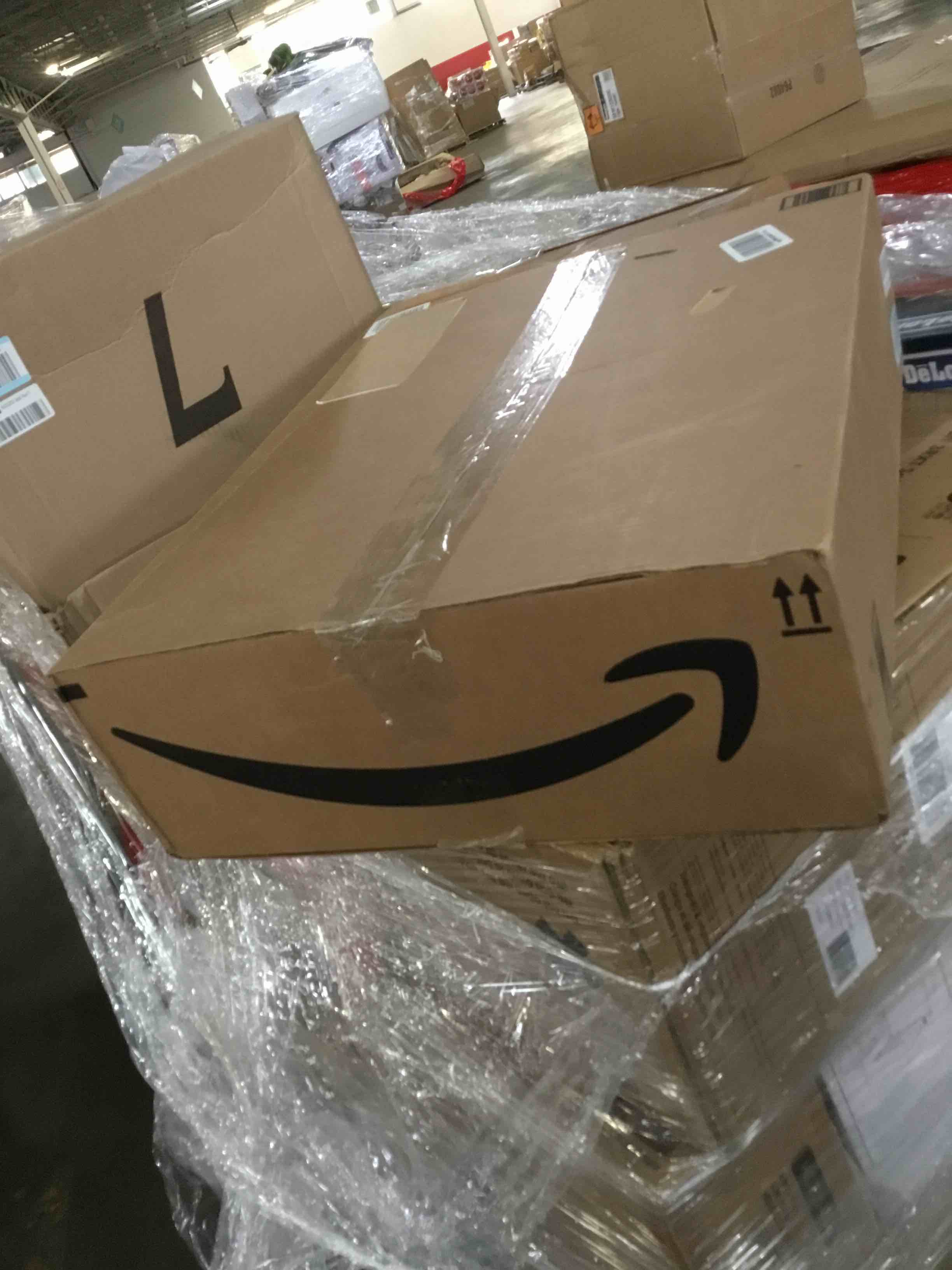 https://s3.amazonaws.com/lotting-images-prod/bidfta/ORG5542795_1698337687647.jpeg
