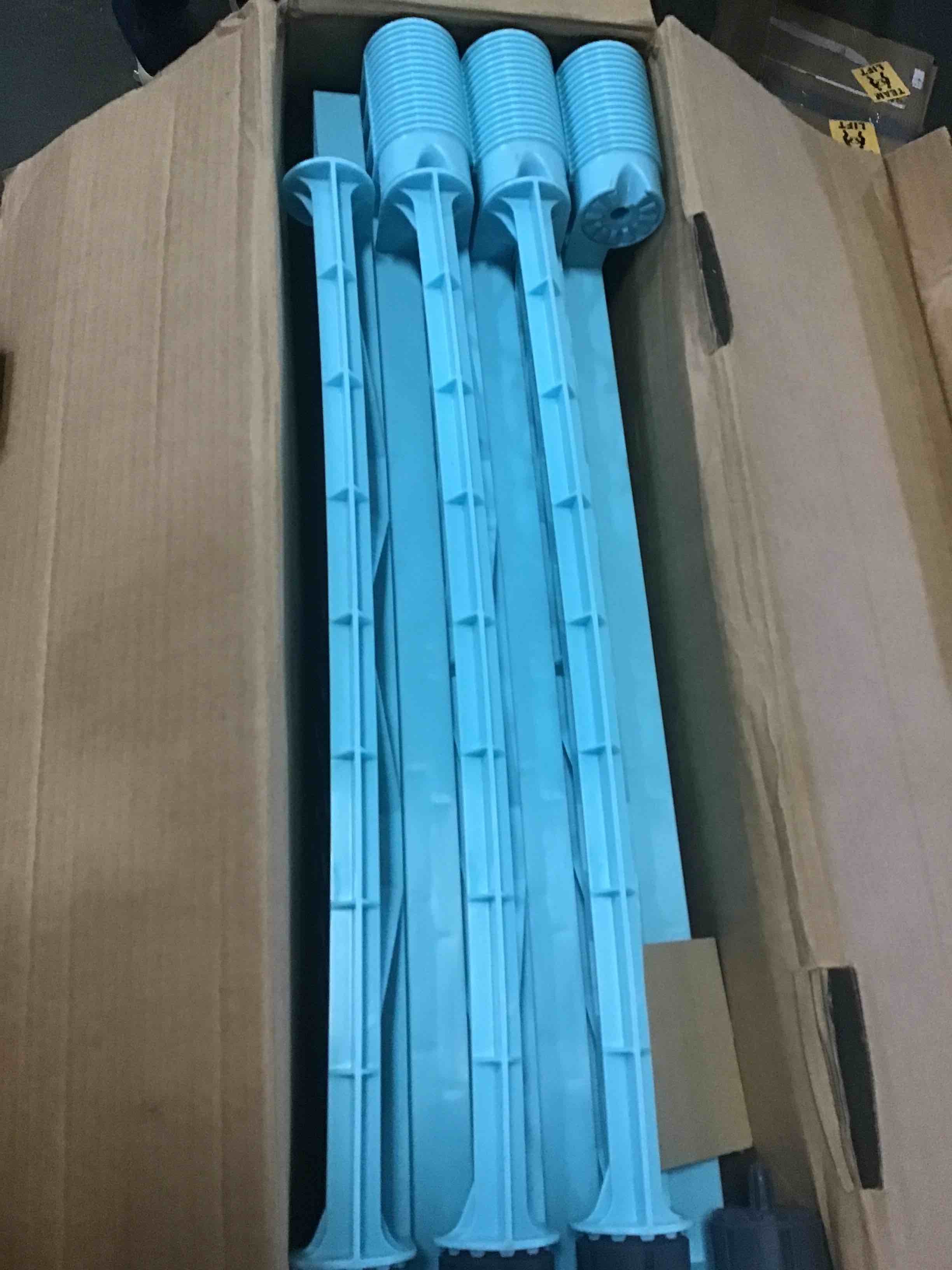https://s3.amazonaws.com/lotting-images-prod/bidfta/ORG5544975_1697126598874.jpeg