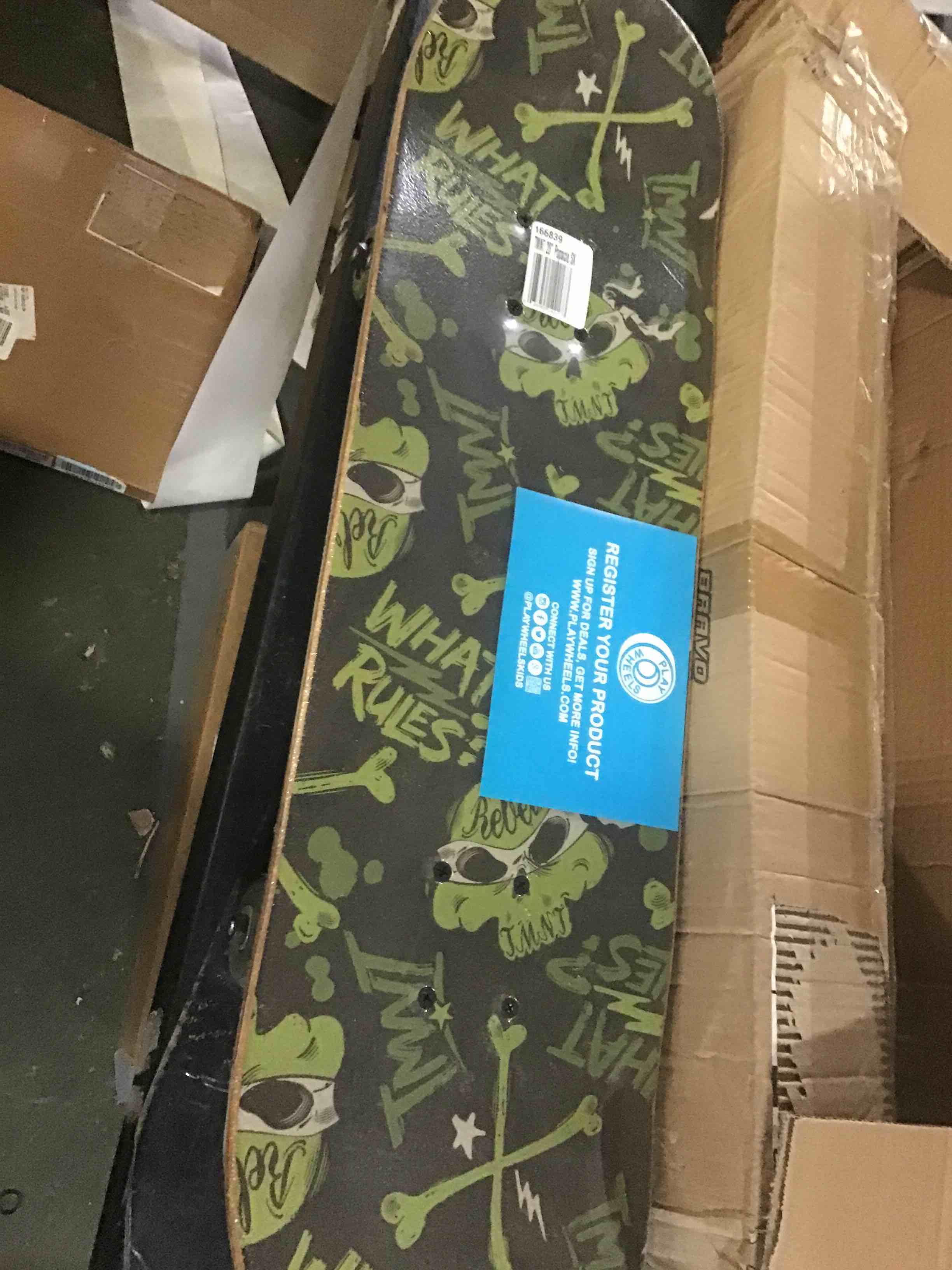 https://s3.amazonaws.com/lotting-images-prod/bidfta/ORG5545283_1697472186678.jpeg