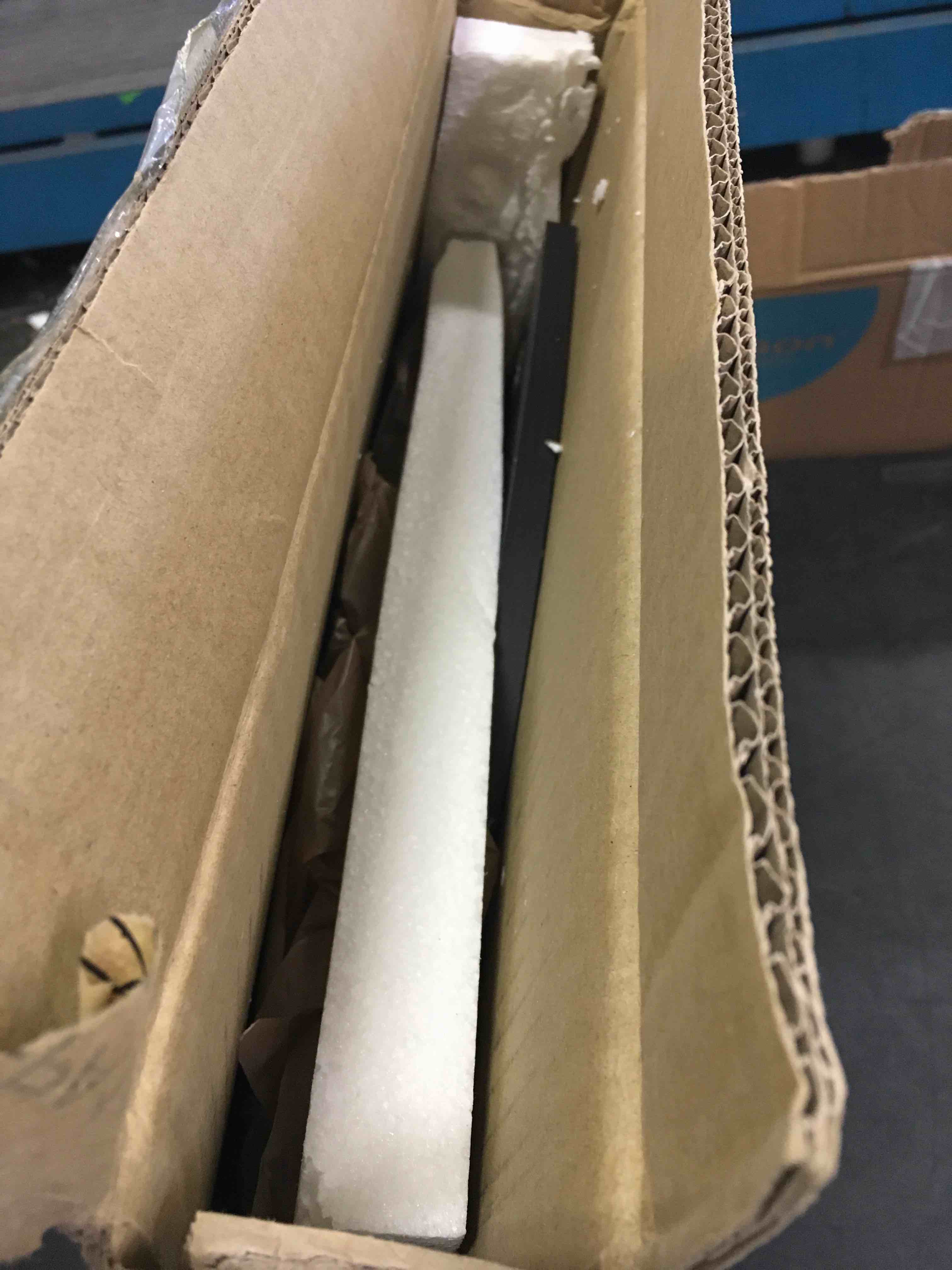 https://s3.amazonaws.com/lotting-images-prod/bidfta/ORG5546330_1696863705835.jpeg