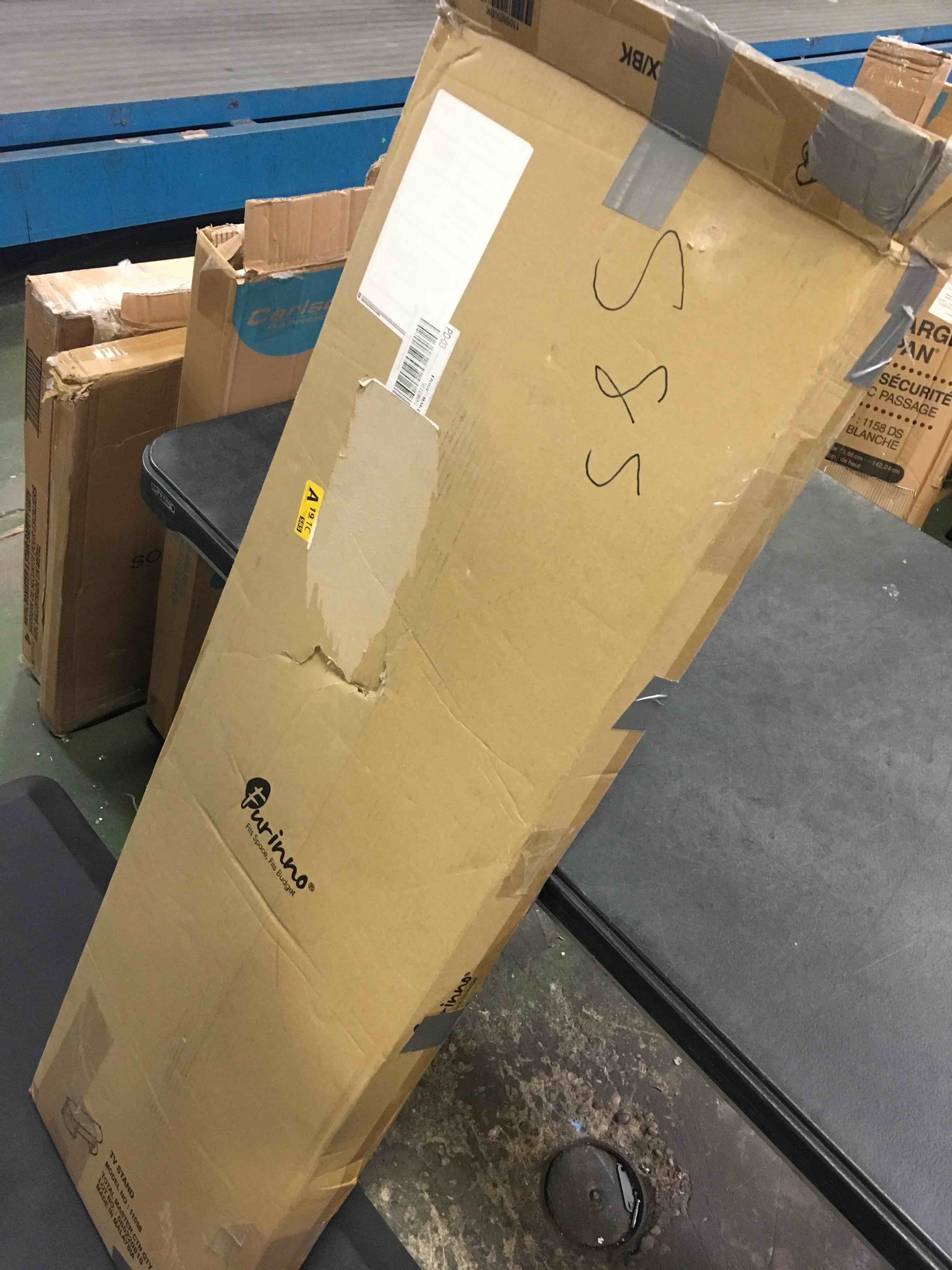 https://s3.amazonaws.com/lotting-images-prod/bidfta/ORG5546330_1696863709484.jpeg