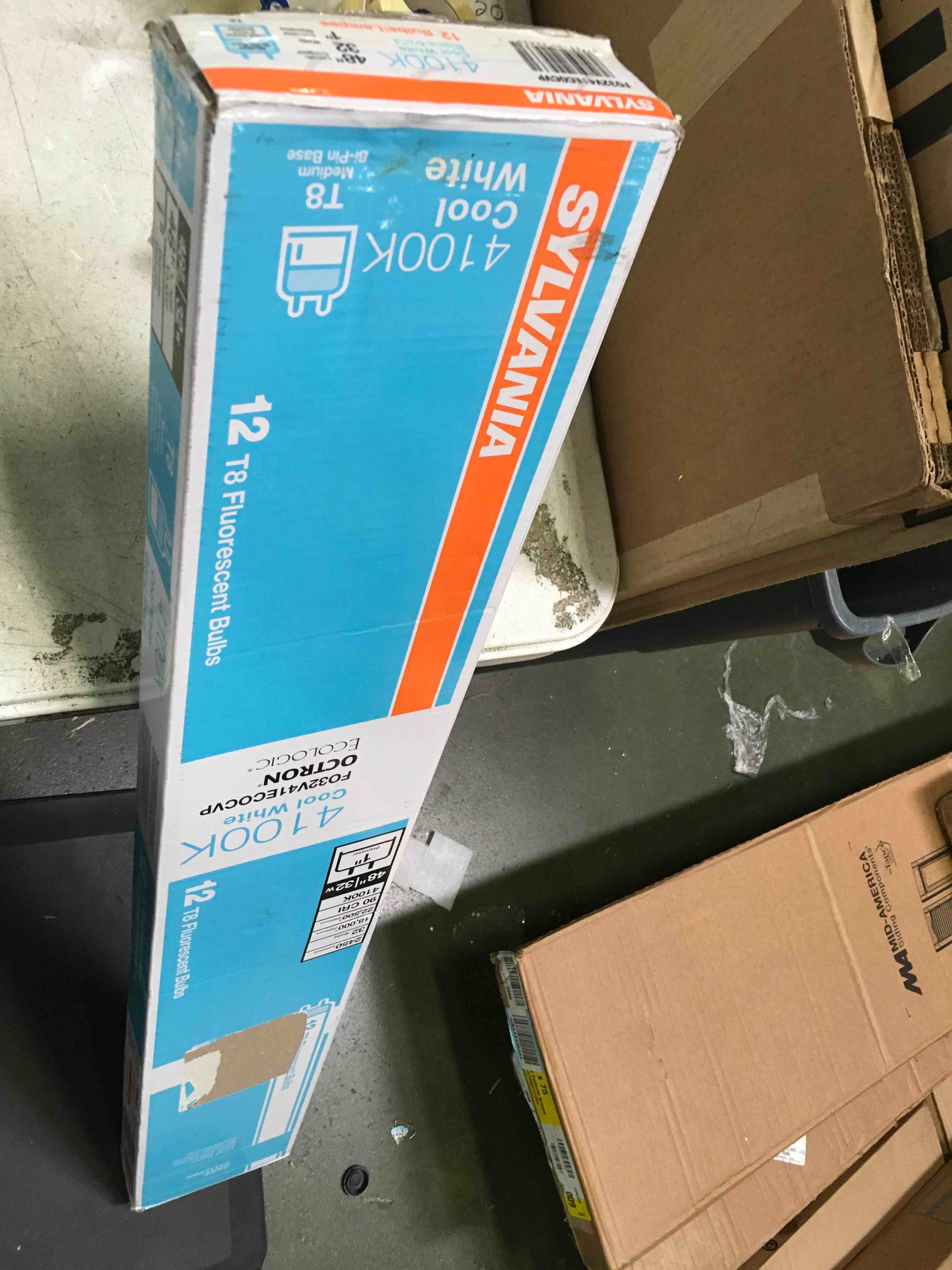 https://s3.amazonaws.com/lotting-images-prod/bidfta/ORG5546957_1697124190462.jpeg