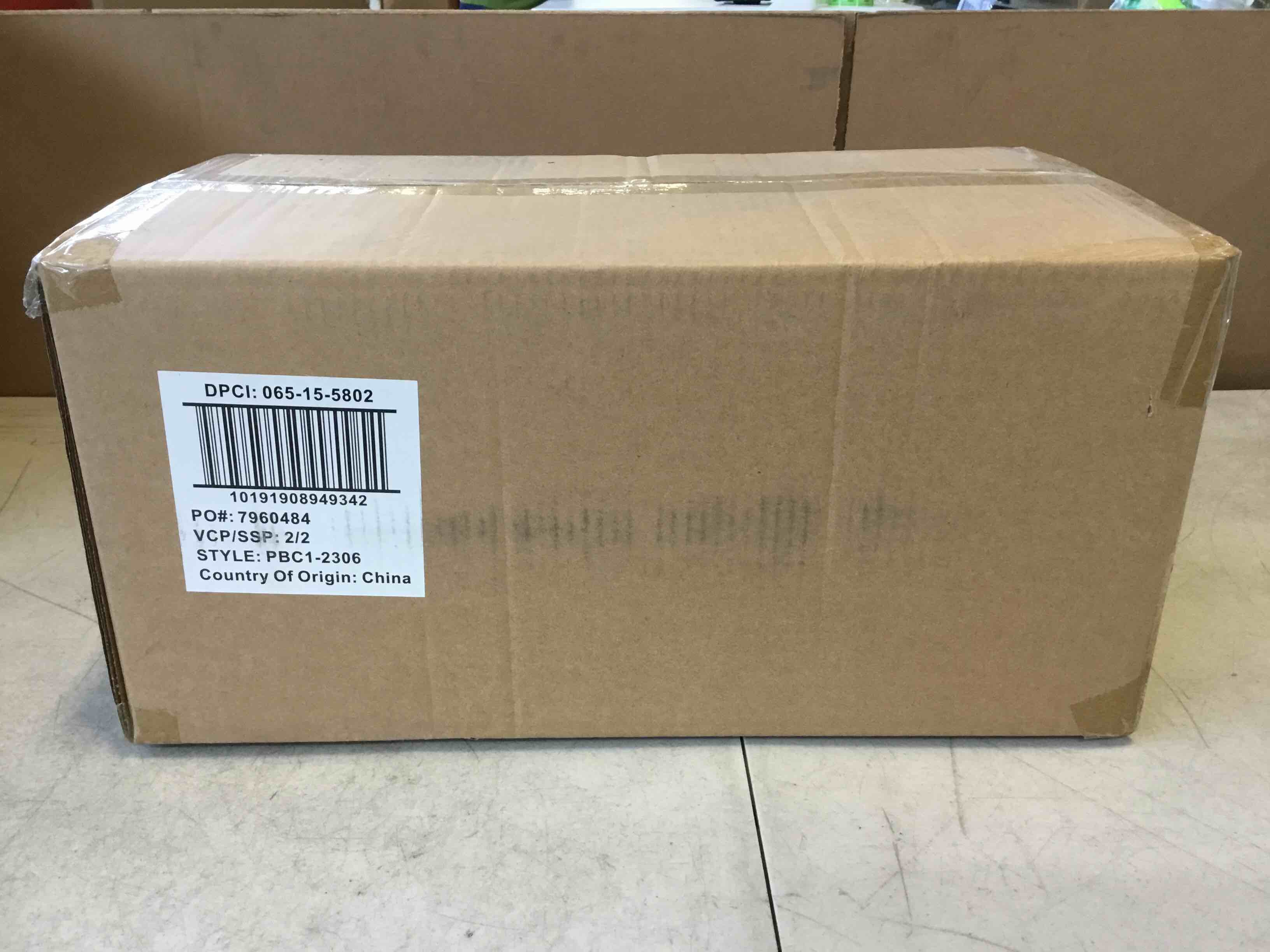 https://s3.amazonaws.com/lotting-images-prod/bidfta/ORG5548534_1697222308710.jpeg