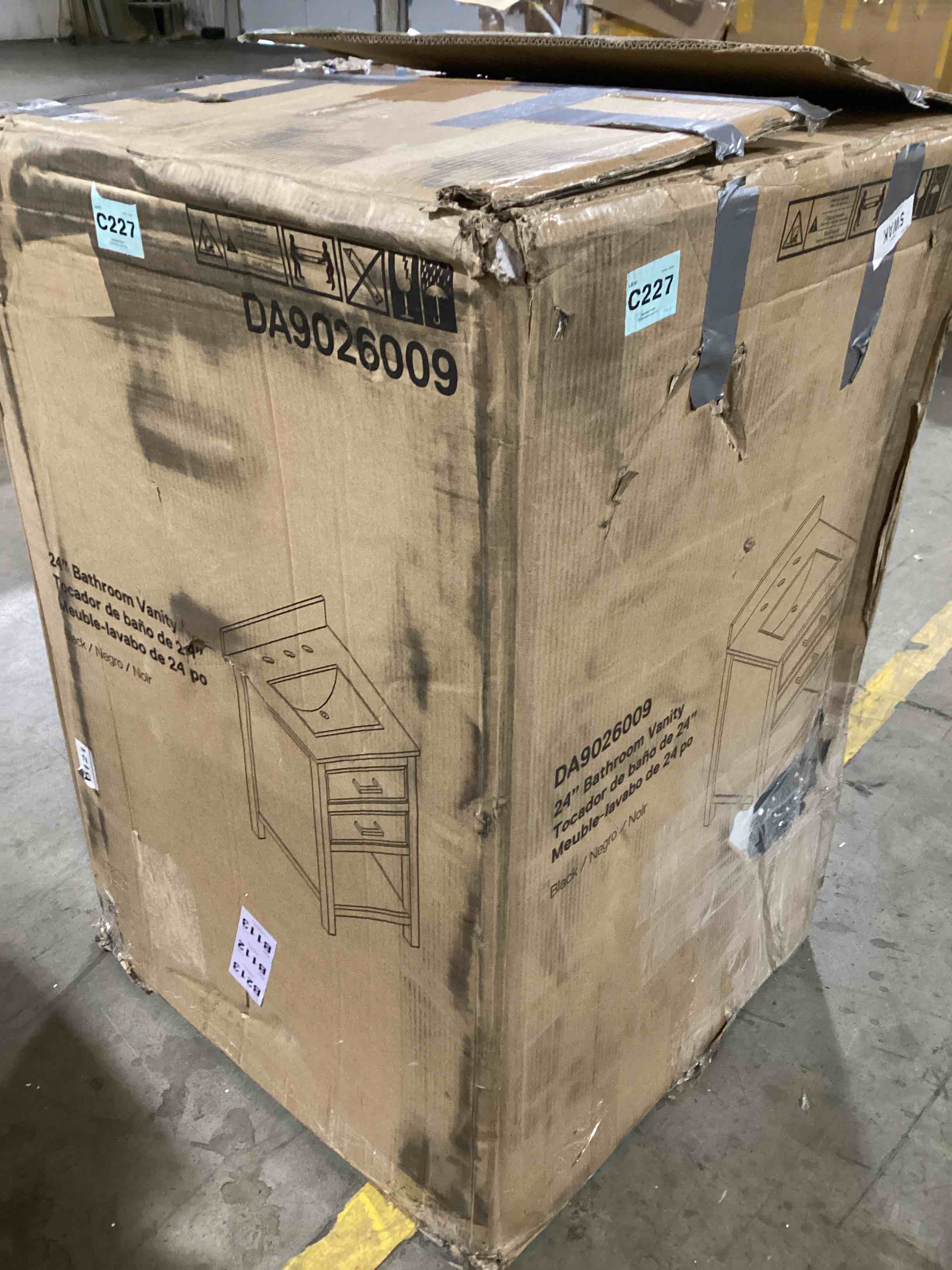 https://s3.amazonaws.com/lotting-images-prod/bidfta/ORG5552804_1704919510174.jpeg