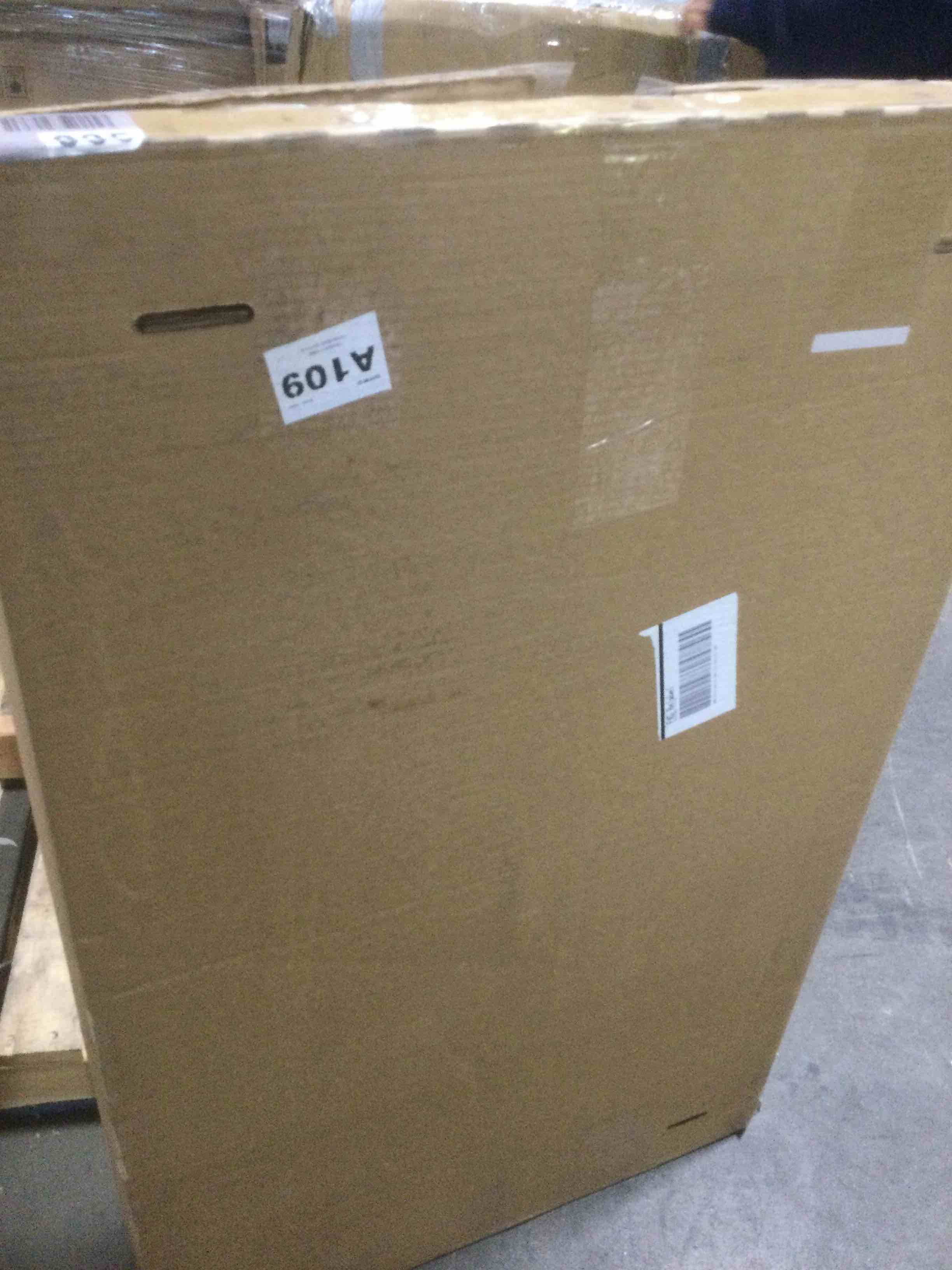 https://s3.amazonaws.com/lotting-images-prod/bidfta/ORG5553449_1697121023575.jpeg
