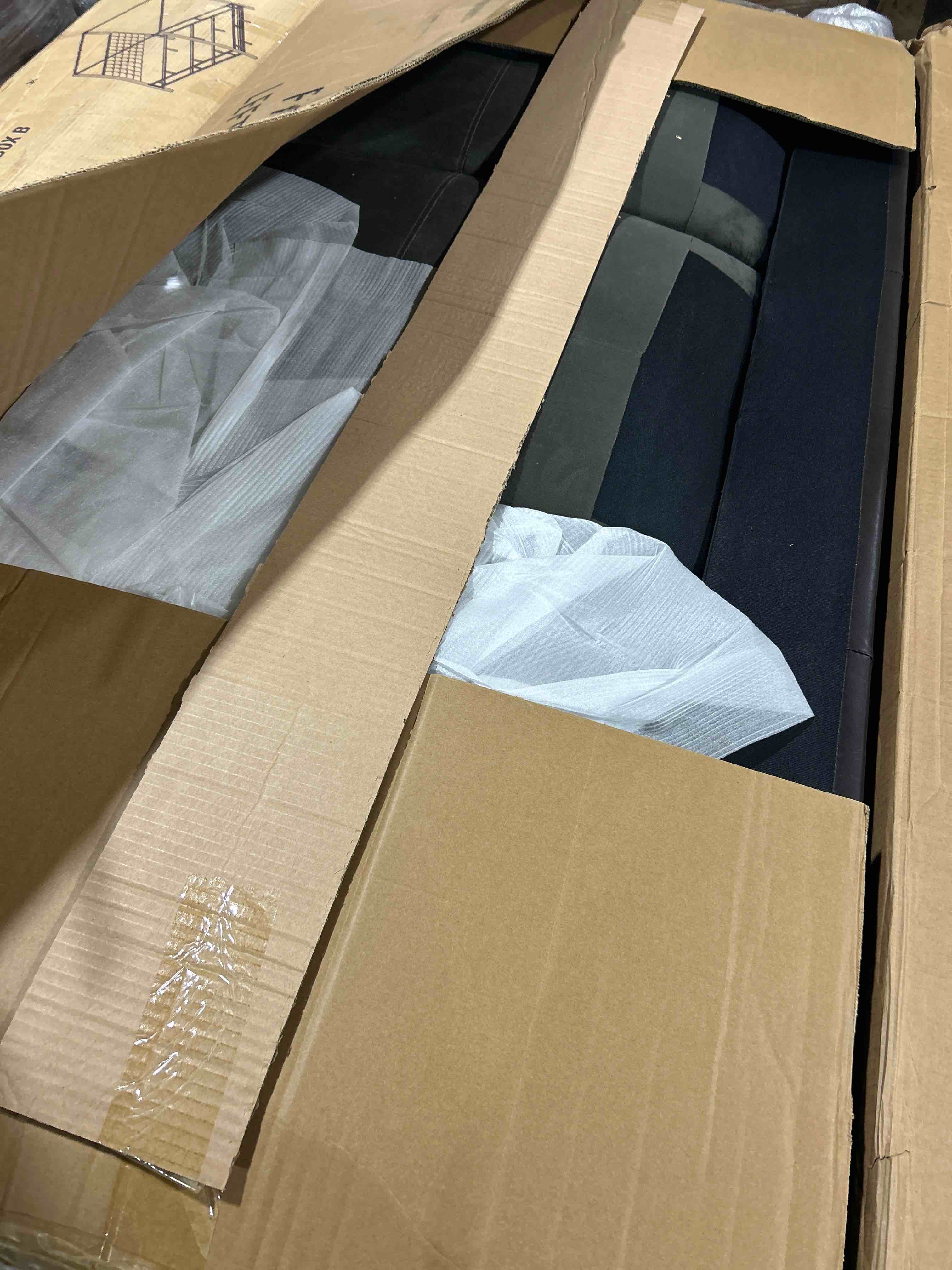 https://s3.amazonaws.com/lotting-images-prod/bidfta/ORG5553475_1697125197451.jpeg