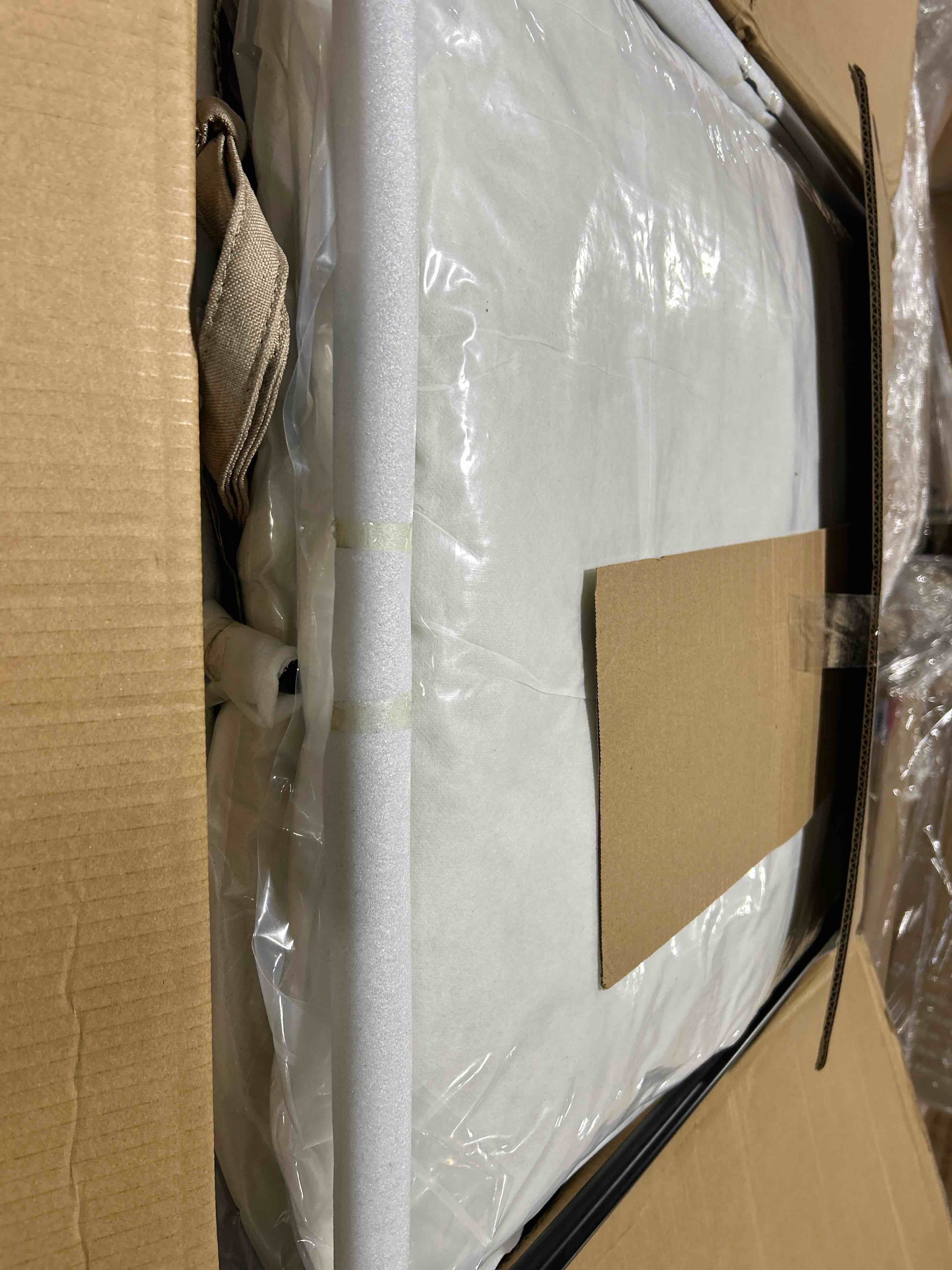 https://s3.amazonaws.com/lotting-images-prod/bidfta/ORG5553478_1697125984071.jpeg