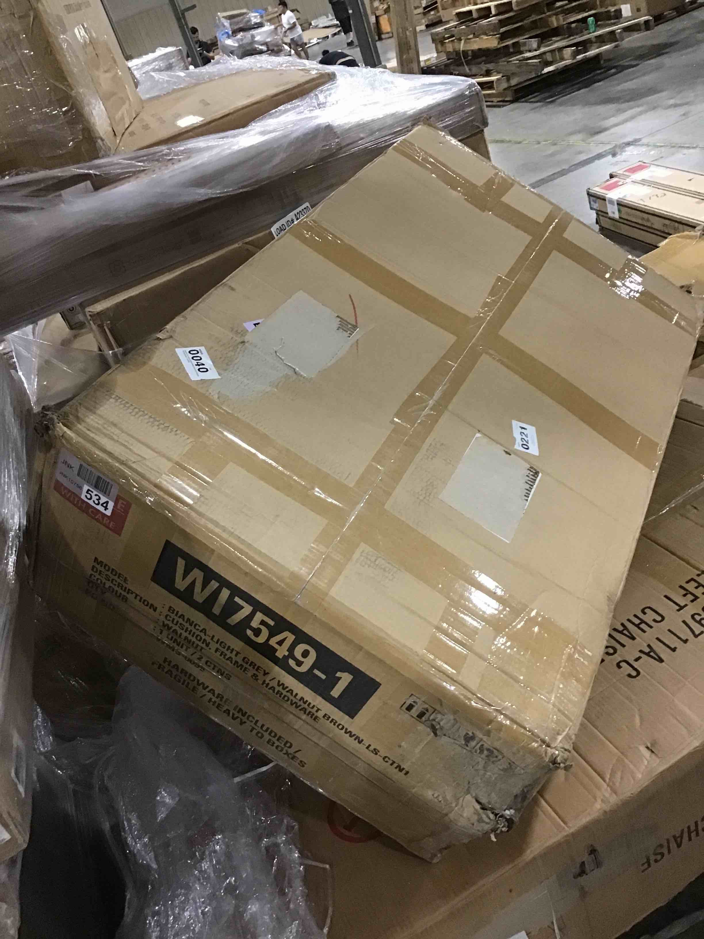 https://s3.amazonaws.com/lotting-images-prod/bidfta/ORG5554222_1698432962604.jpeg
