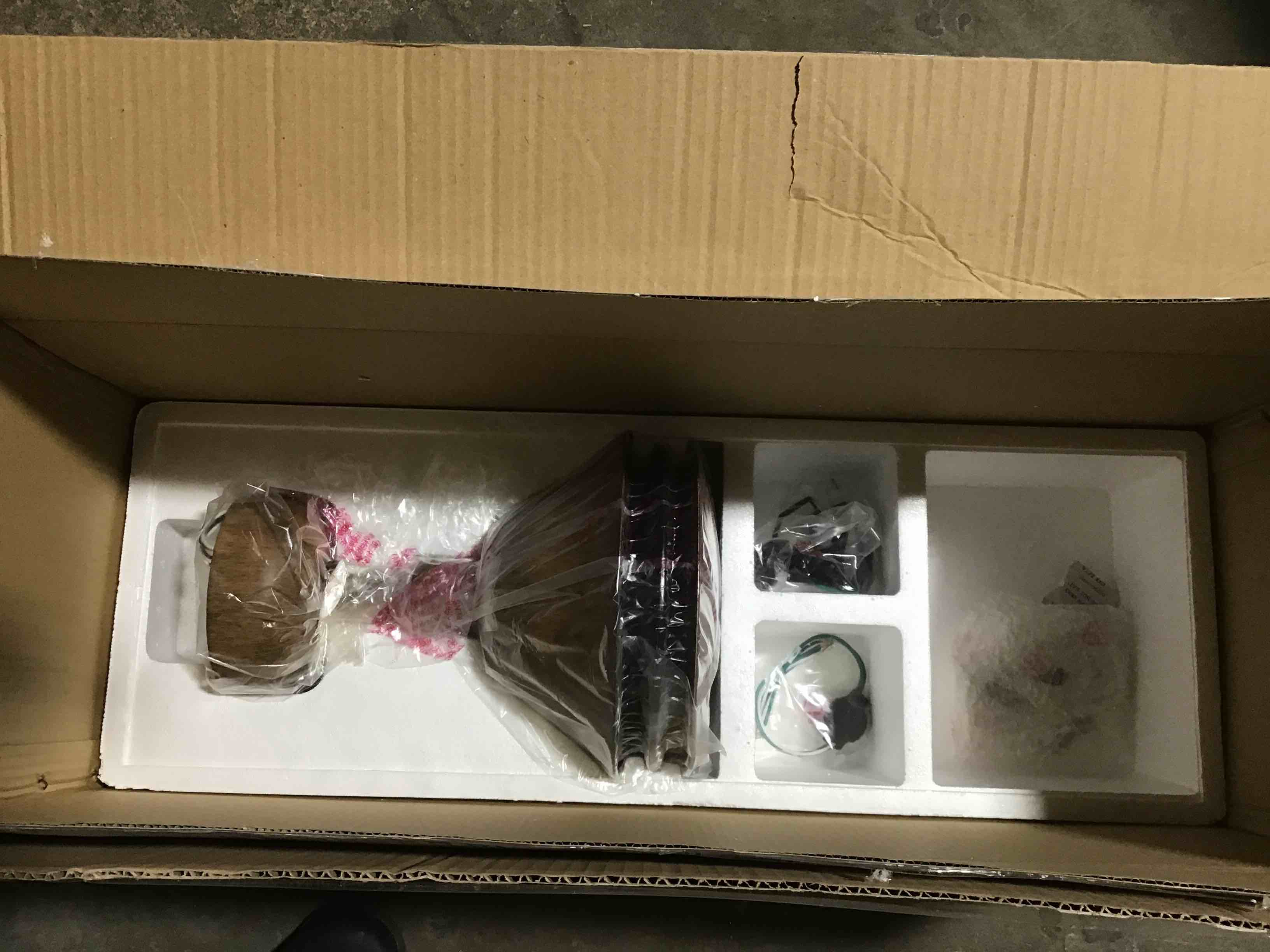 https://s3.amazonaws.com/lotting-images-prod/bidfta/ORG5556389_1701094302549.jpeg
