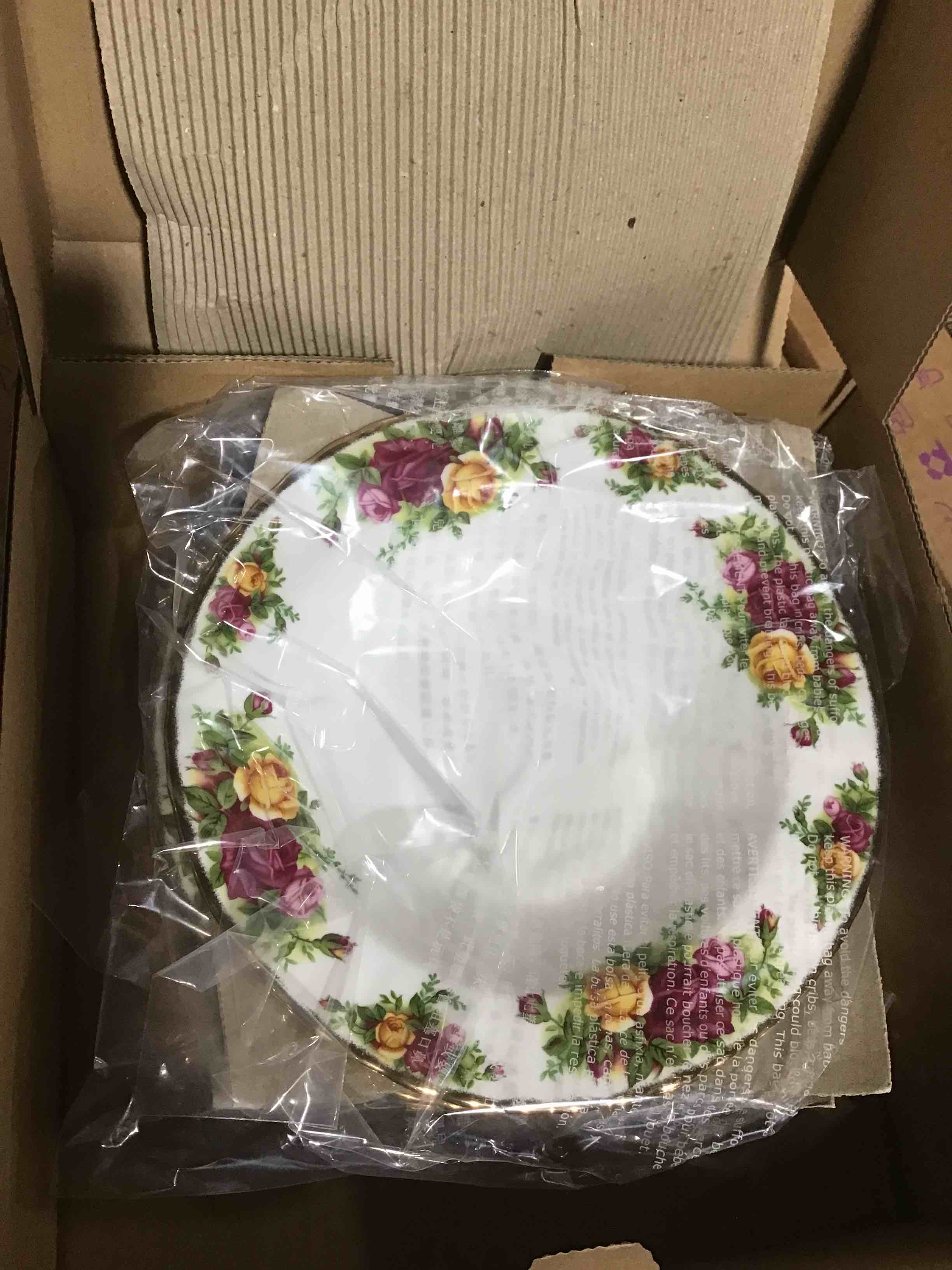 https://s3.amazonaws.com/lotting-images-prod/bidfta/ORG5556414_1701099010643.jpeg