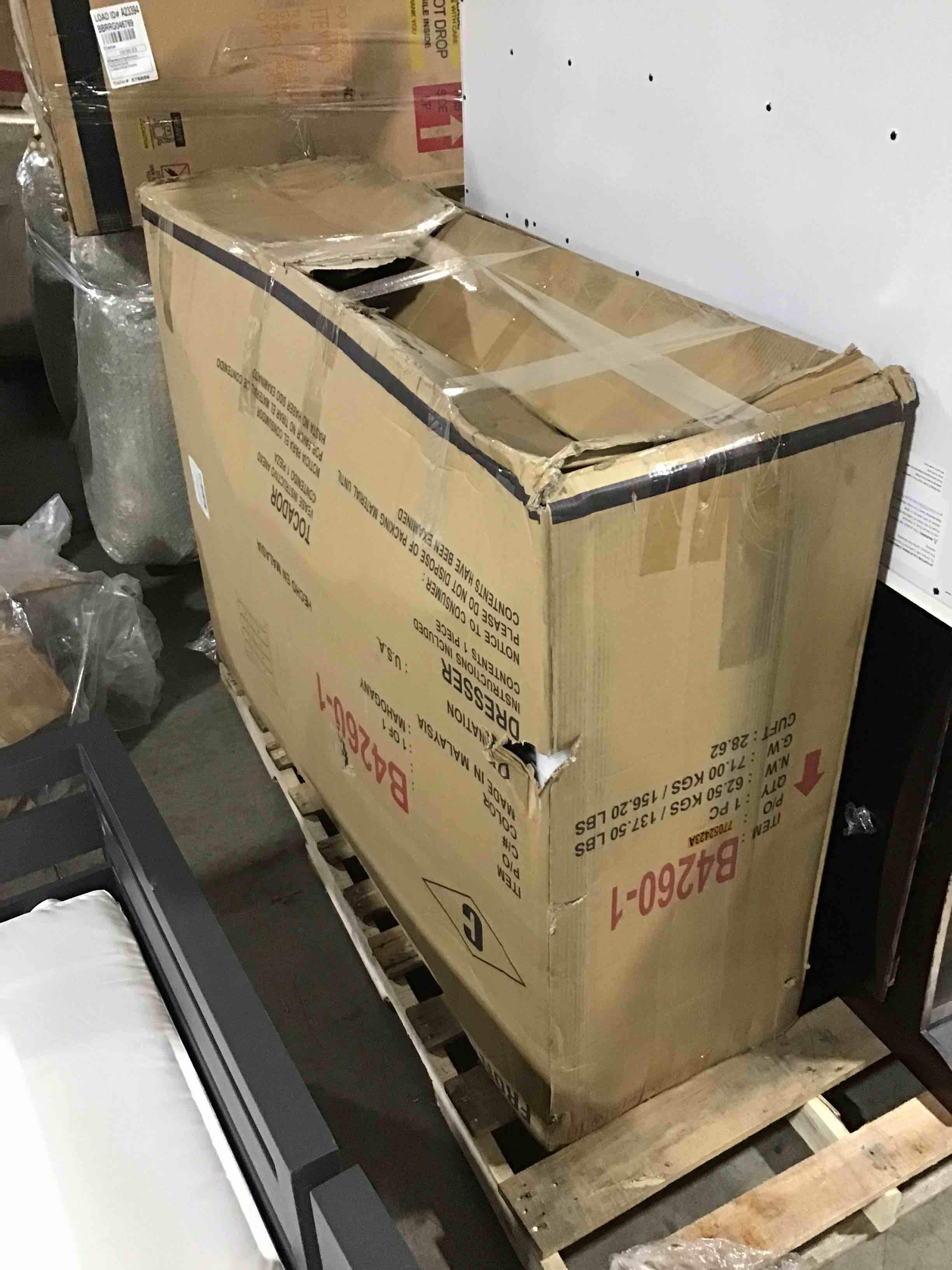 https://s3.amazonaws.com/lotting-images-prod/bidfta/ORG5556674_1698676165031.jpeg