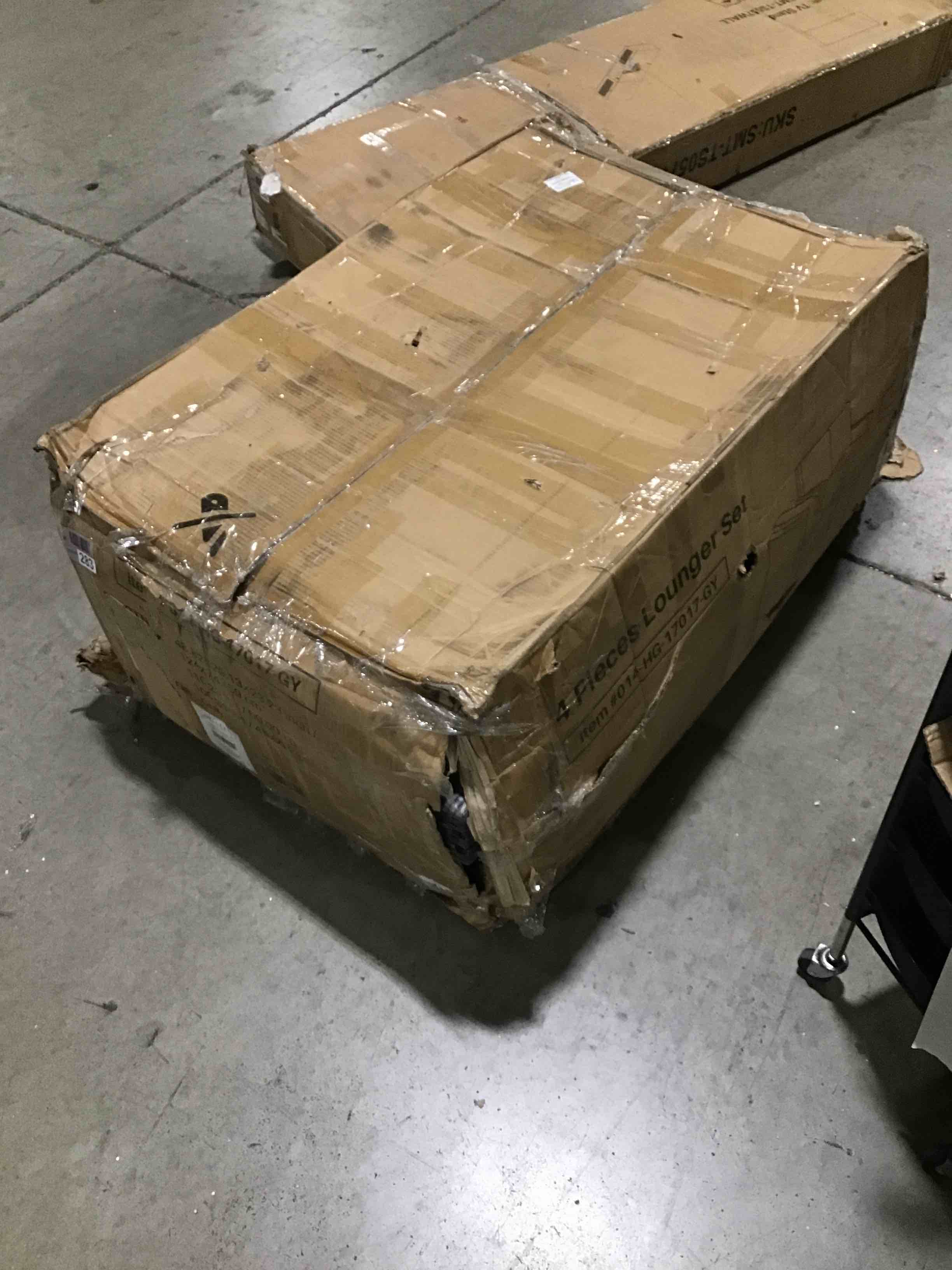 https://s3.amazonaws.com/lotting-images-prod/bidfta/ORG5557377_1700054572190.jpeg