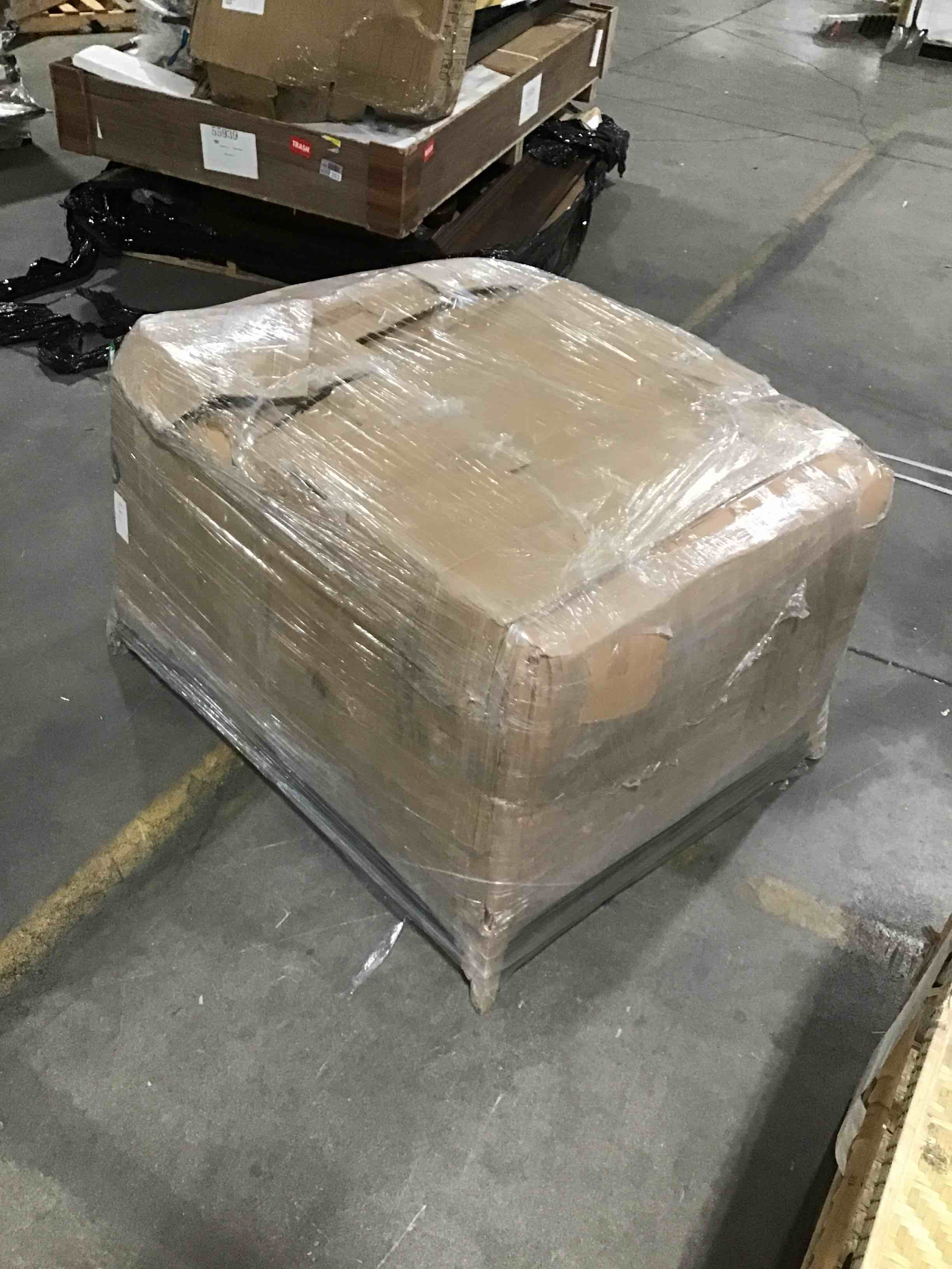 https://s3.amazonaws.com/lotting-images-prod/bidfta/ORG5557911_1701107749896.jpeg