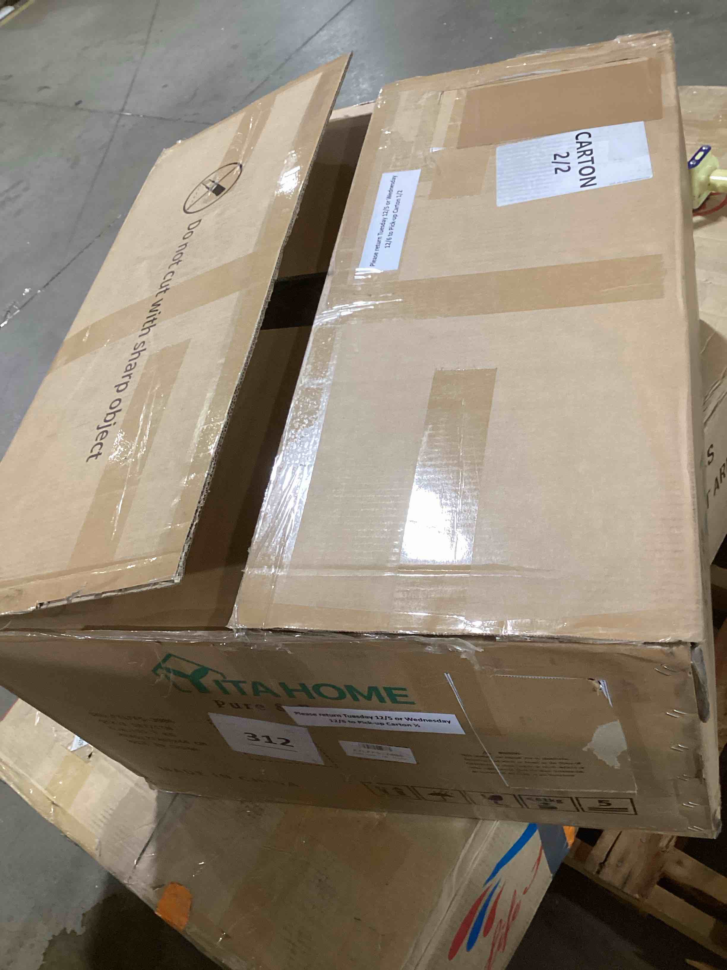 https://s3.amazonaws.com/lotting-images-prod/bidfta/ORG5558273_1702577975779.jpeg