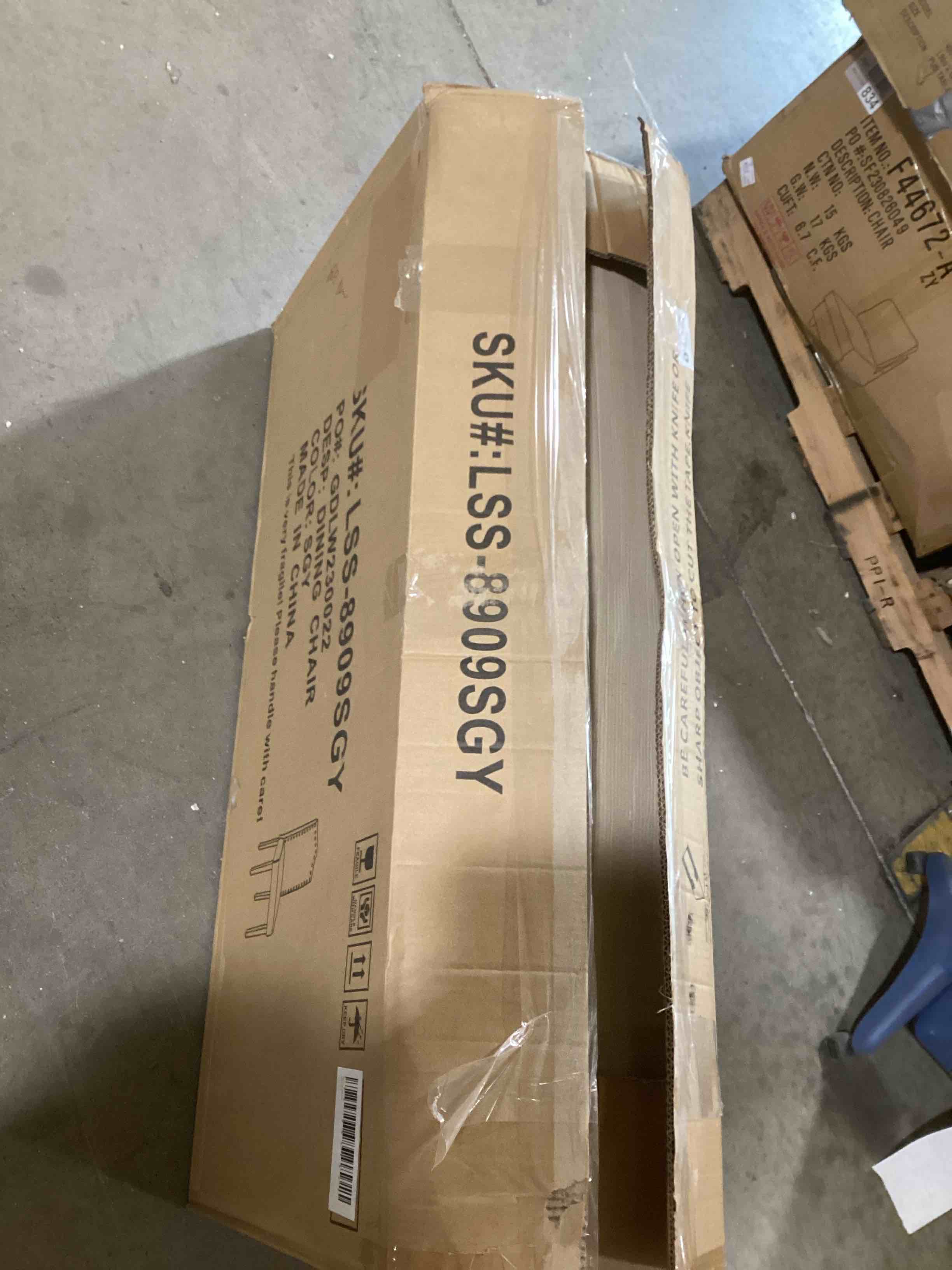 https://s3.amazonaws.com/lotting-images-prod/bidfta/ORG5558275_1702578362486.jpeg