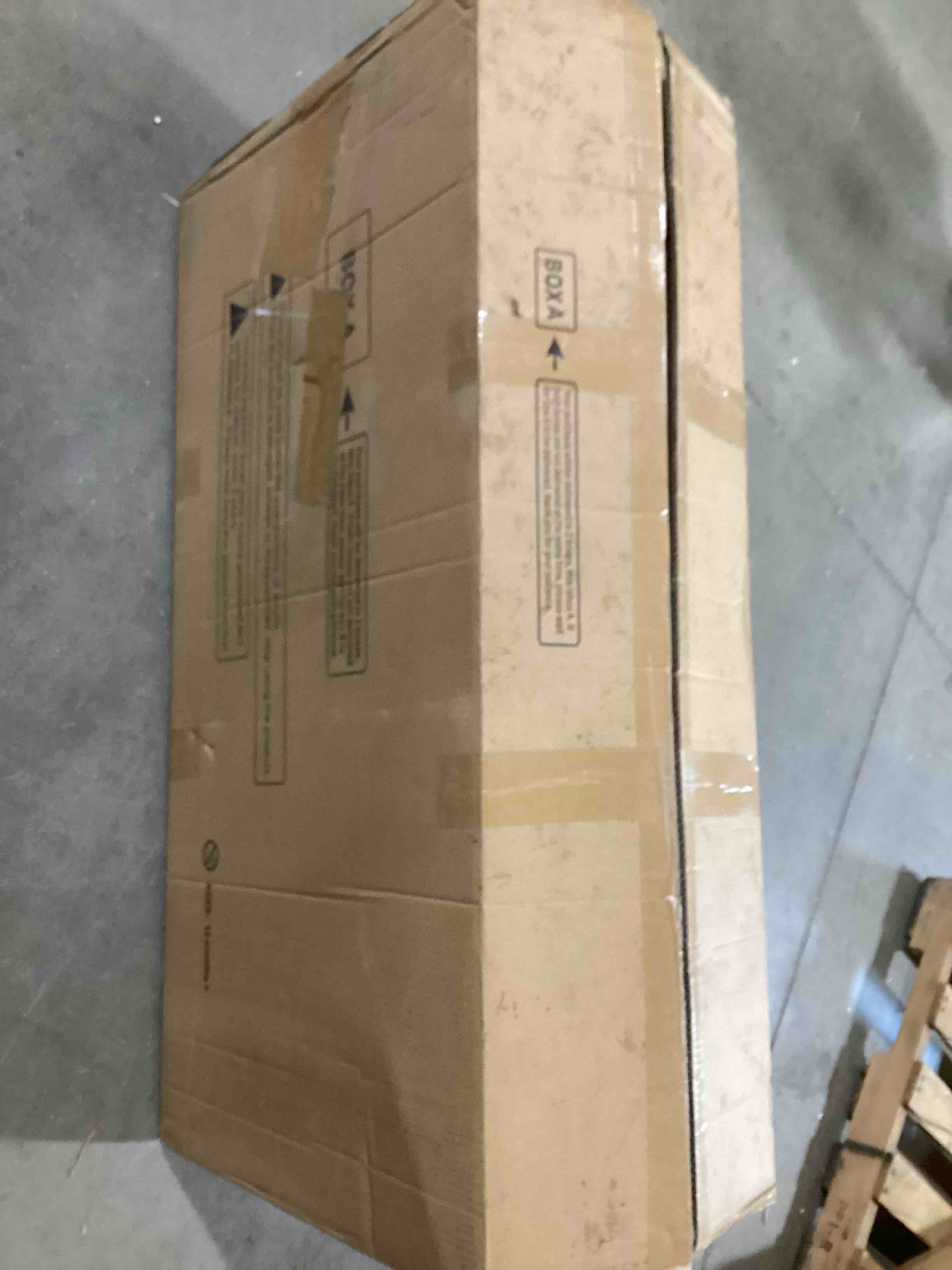 https://s3.amazonaws.com/lotting-images-prod/bidfta/ORG5558279_1702578993680.jpeg