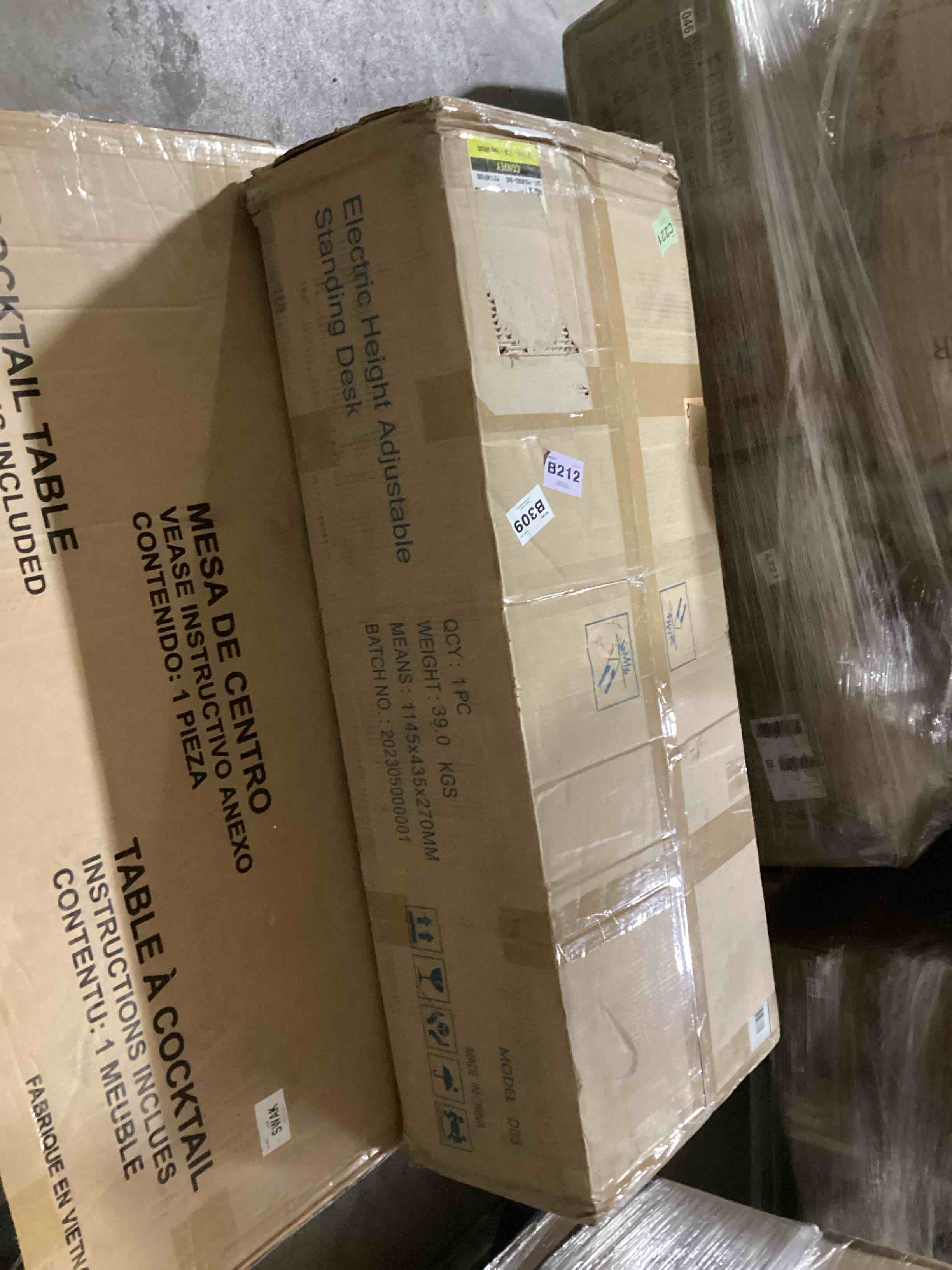 https://s3.amazonaws.com/lotting-images-prod/bidfta/ORG5559206_1703692970289.jpeg
