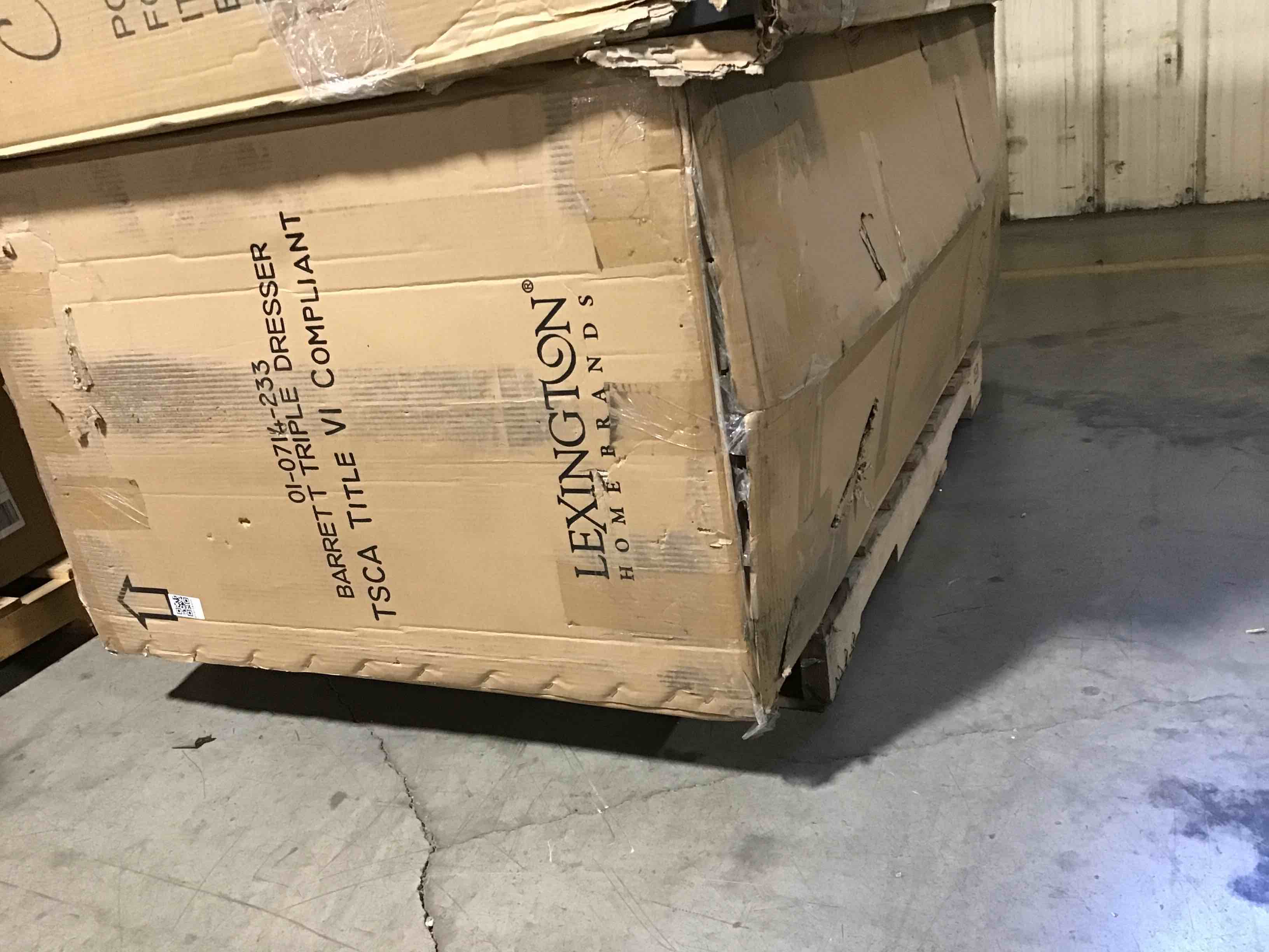 https://s3.amazonaws.com/lotting-images-prod/bidfta/ORG5562310_1702579431627.jpeg