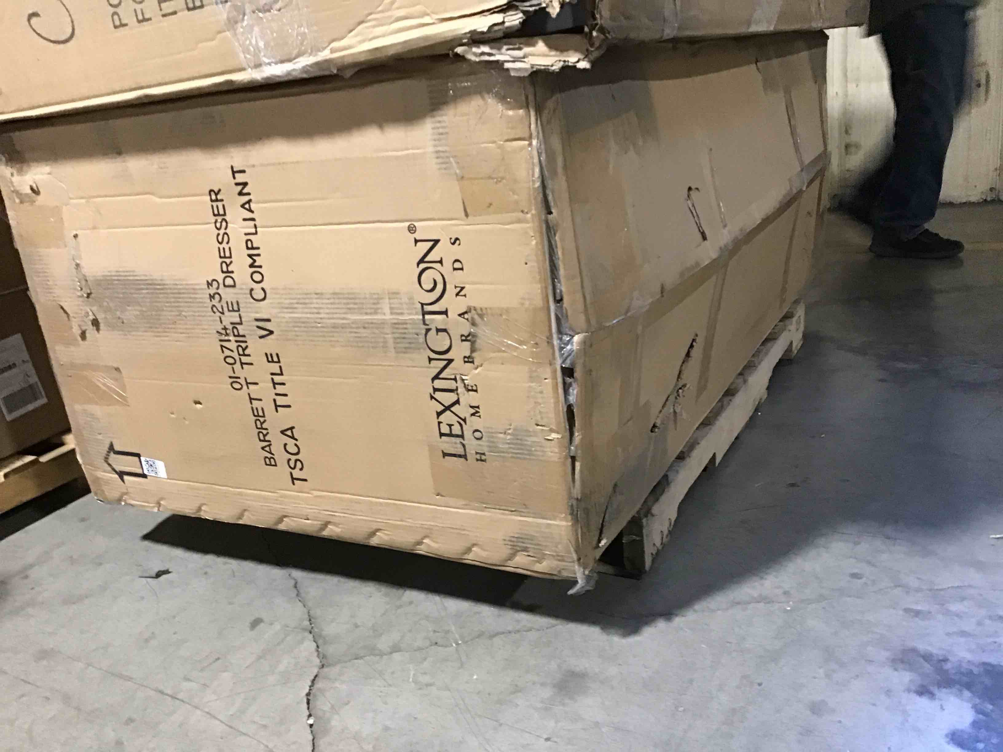 https://s3.amazonaws.com/lotting-images-prod/bidfta/ORG5562310_1702579433536.jpeg