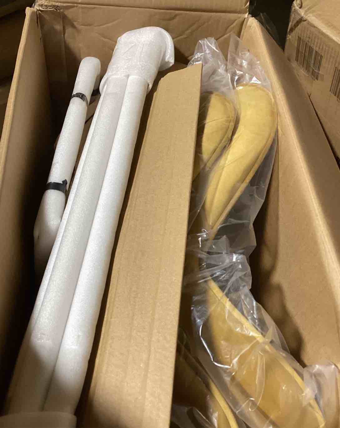 https://s3.amazonaws.com/lotting-images-prod/bidfta/ORG5577251_1706212055300.jpeg
