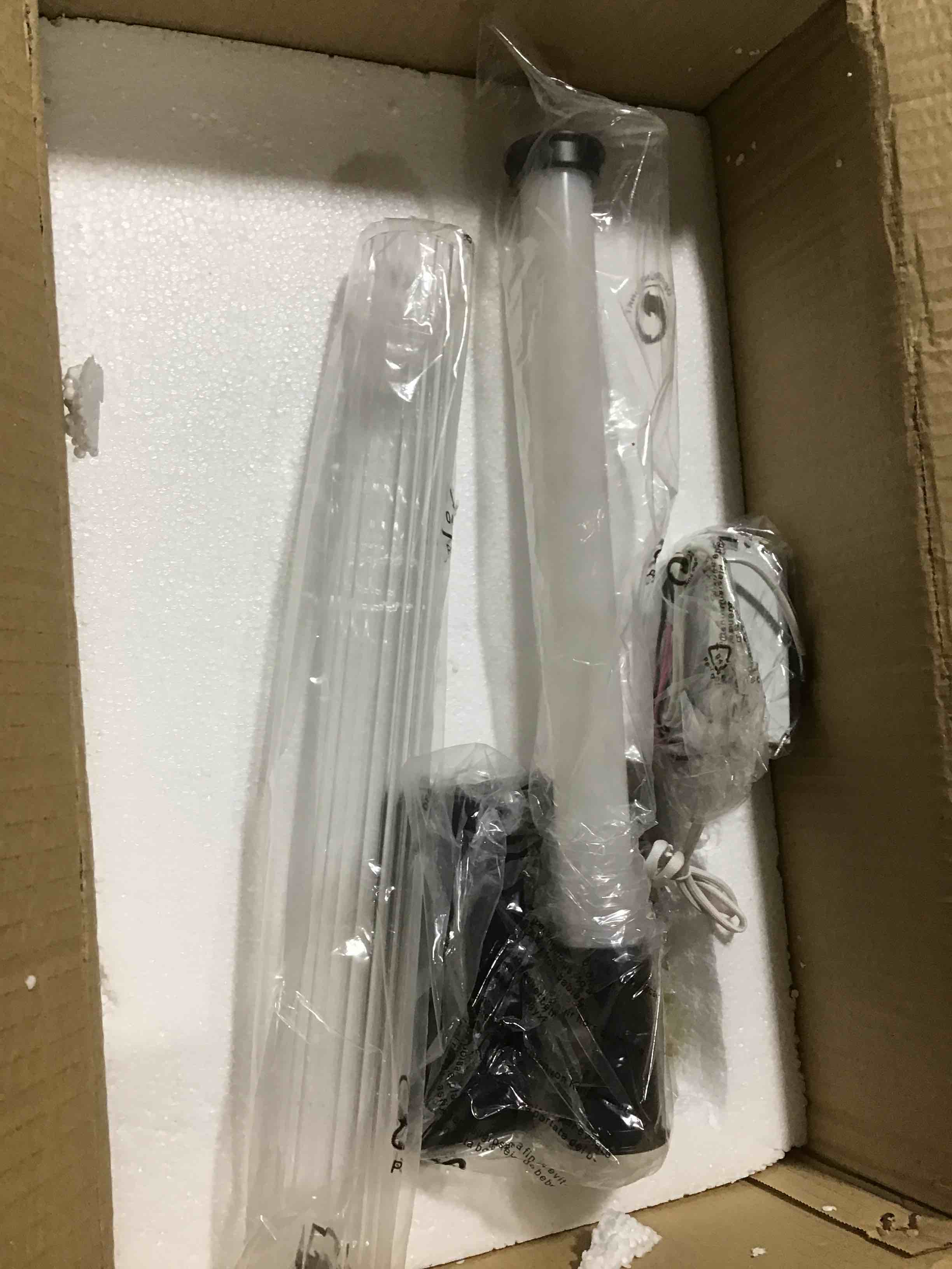 https://s3.amazonaws.com/lotting-images-prod/bidfta/ORG5577589_1705521626433.jpeg