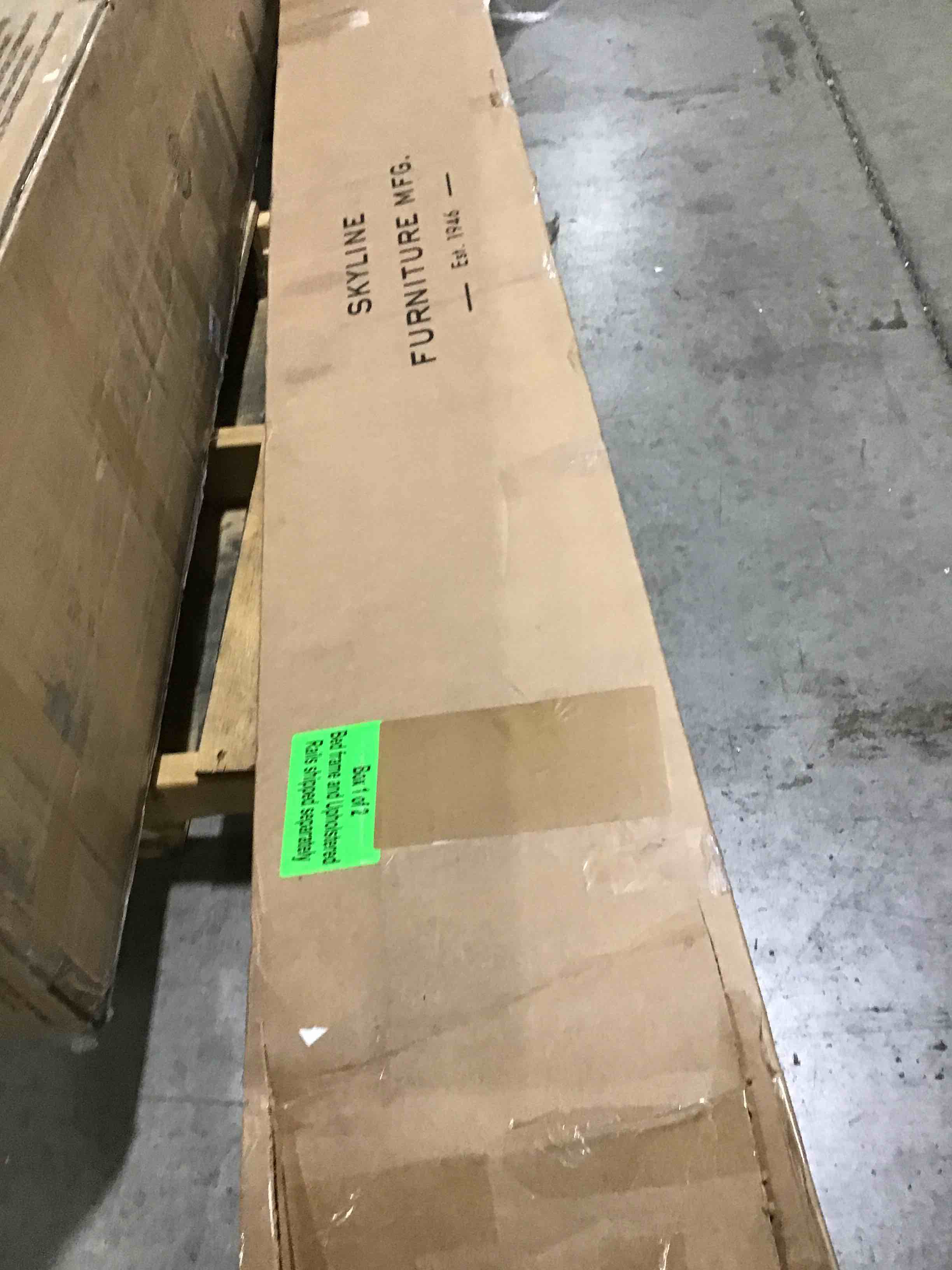https://s3.amazonaws.com/lotting-images-prod/bidfta/ORG5578536_1706618061098.jpeg