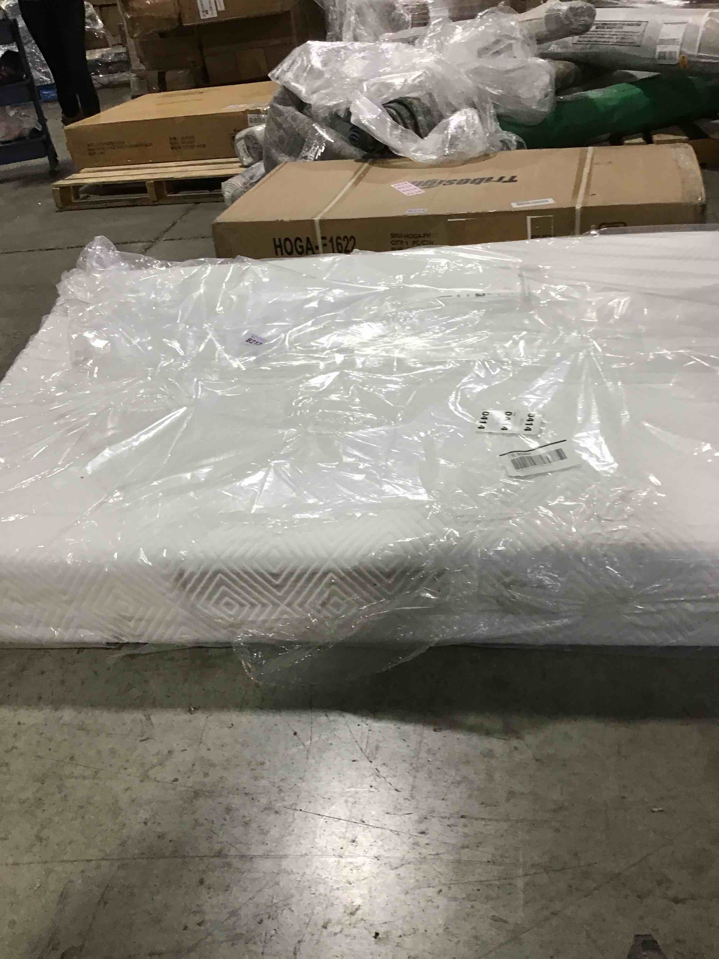 https://s3.amazonaws.com/lotting-images-prod/bidfta/ORG5579126_1705437689352.jpeg