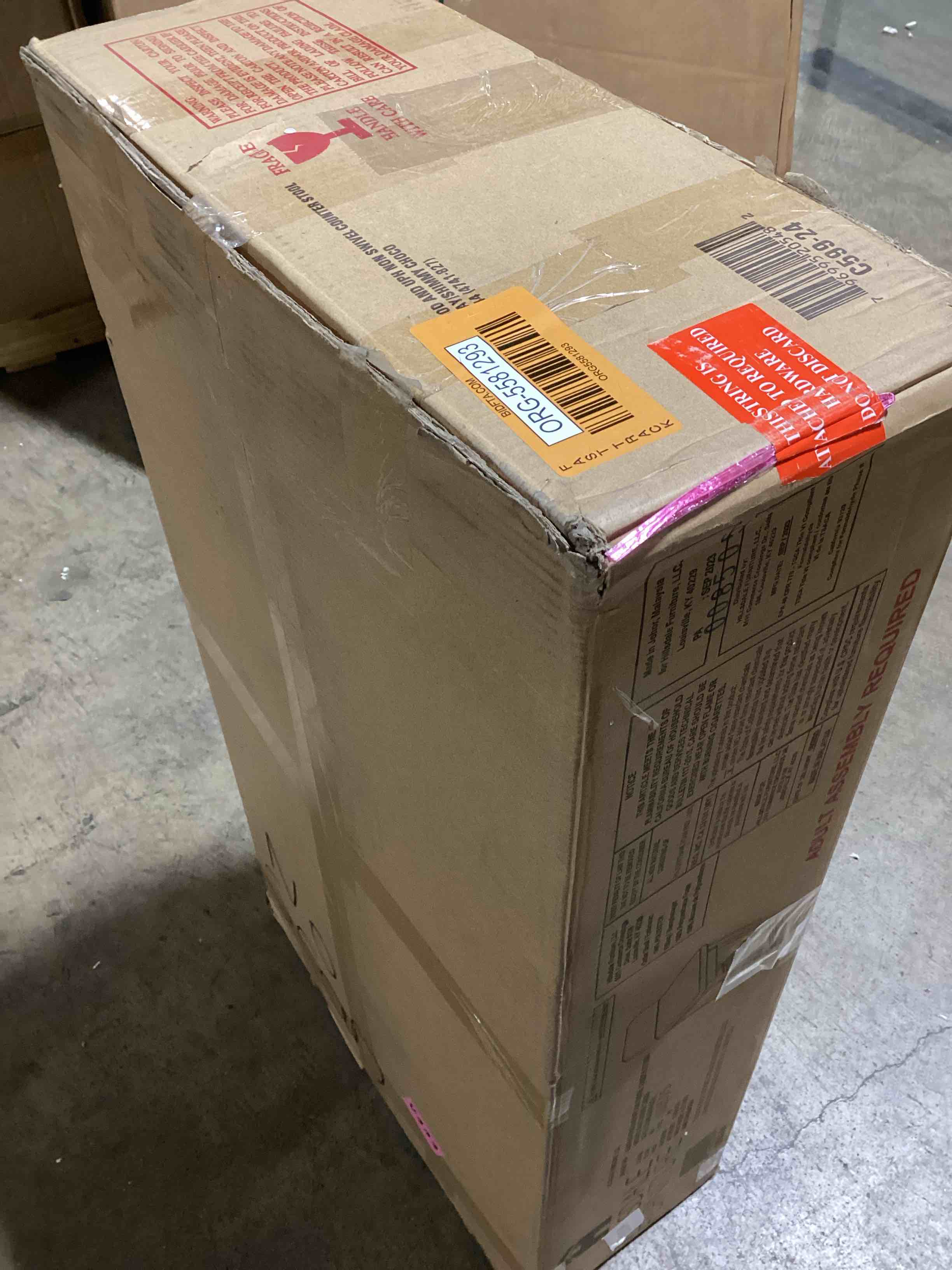 https://s3.amazonaws.com/lotting-images-prod/bidfta/ORG5581293_1704894488106.jpeg