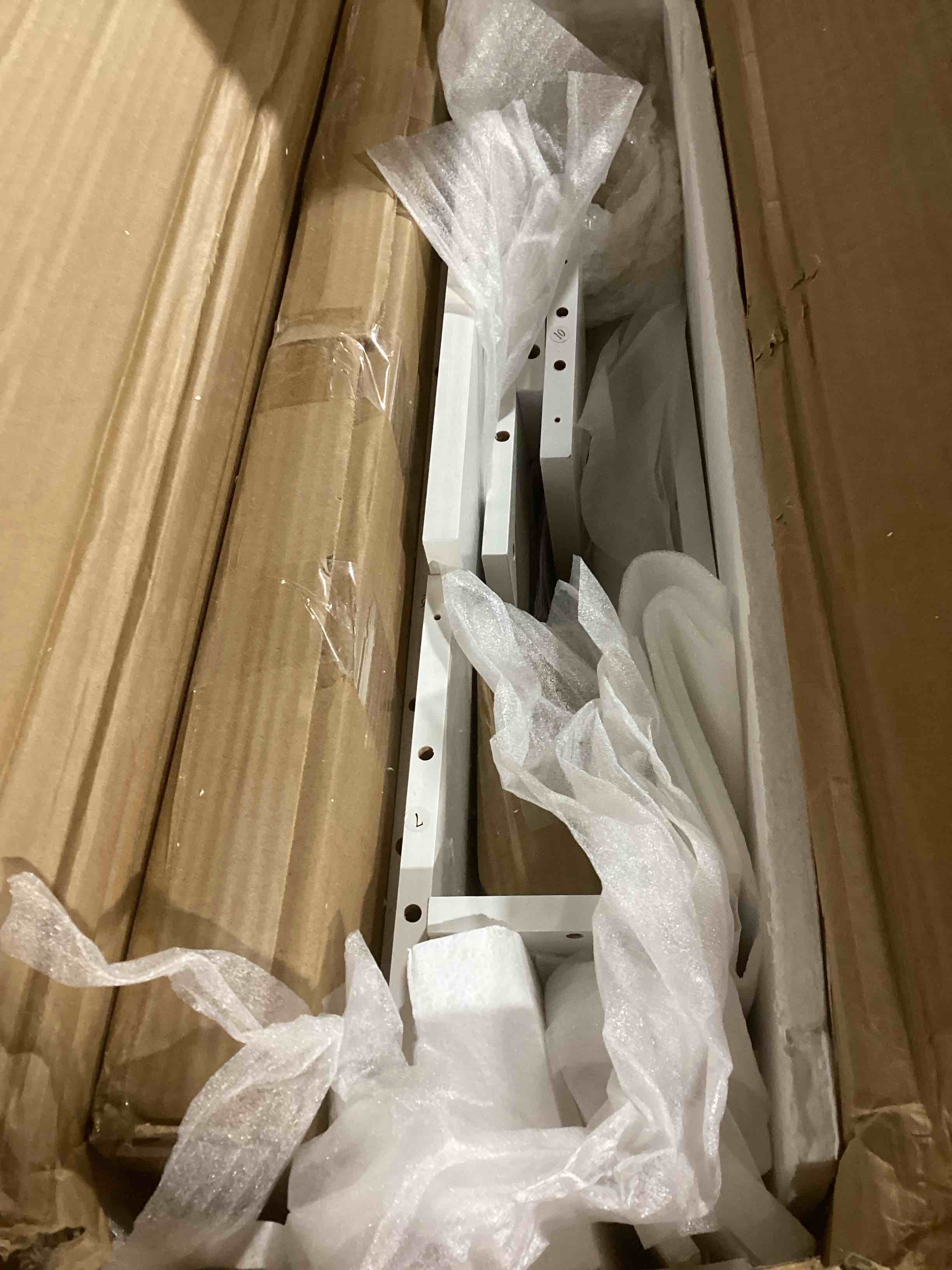 https://s3.amazonaws.com/lotting-images-prod/bidfta/ORG5582873_1706031936361.jpeg