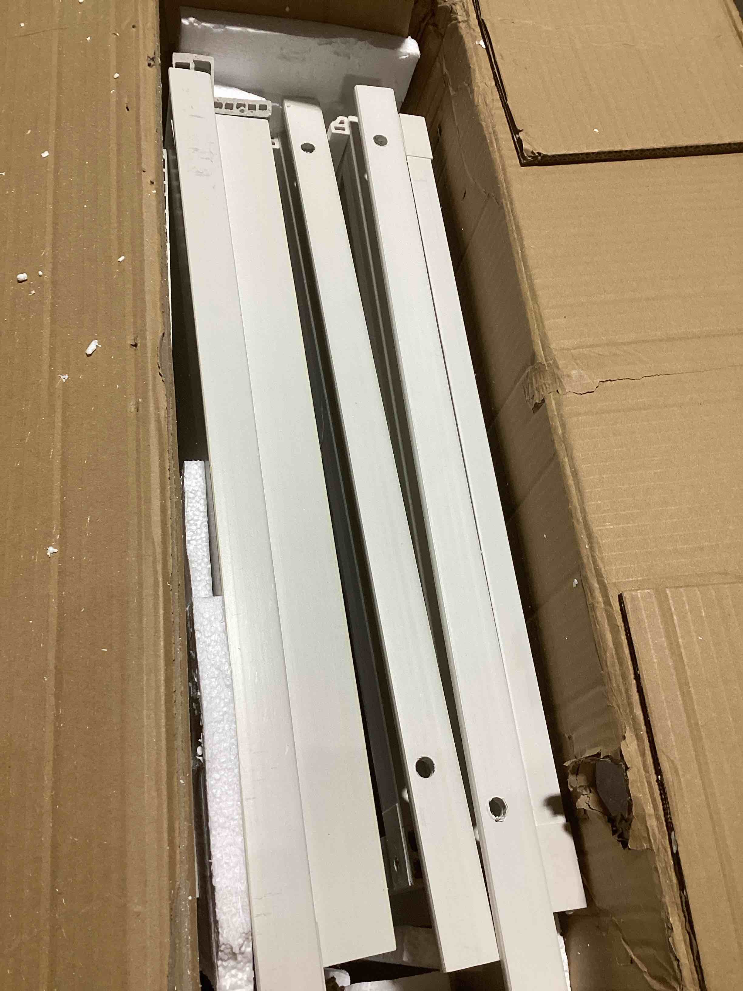 https://s3.amazonaws.com/lotting-images-prod/bidfta/ORG5583401_1706626387108.jpeg