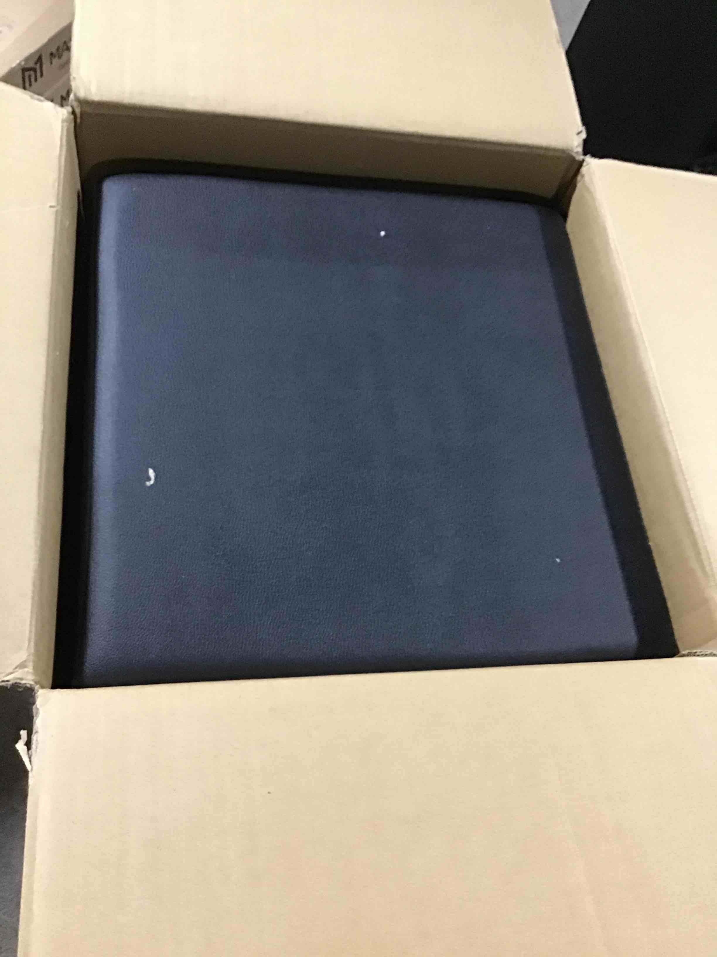 https://s3.amazonaws.com/lotting-images-prod/bidfta/ORG5585866_1704893107738.jpeg