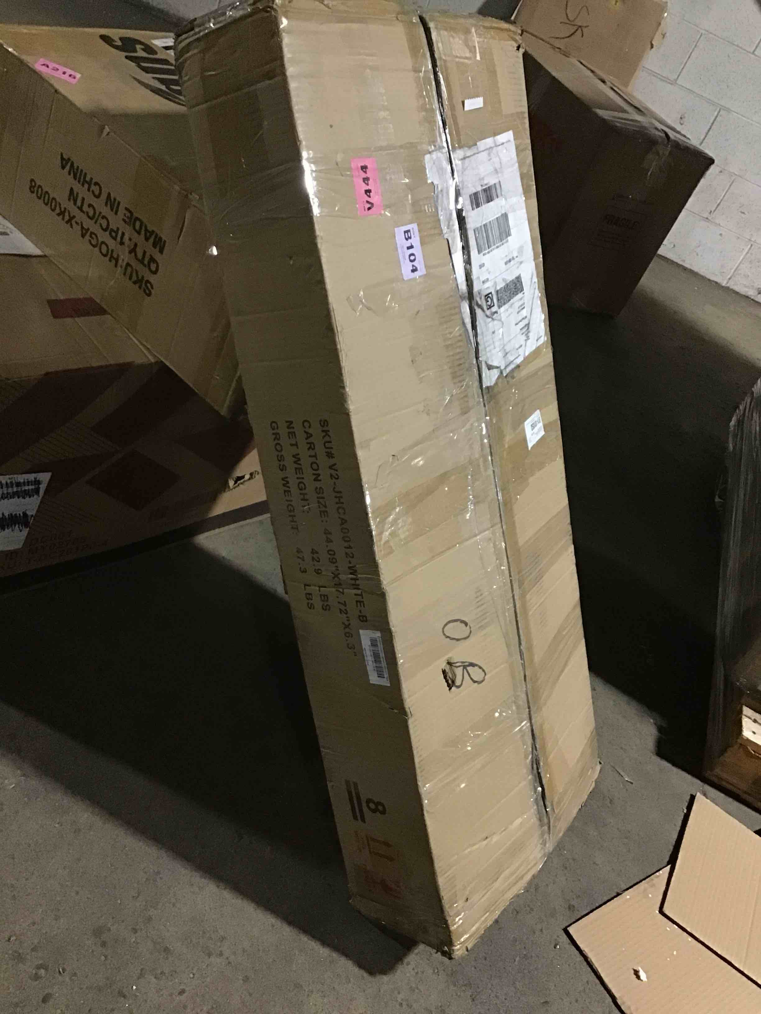 https://s3.amazonaws.com/lotting-images-prod/bidfta/ORG5585891_1704909346753.jpeg