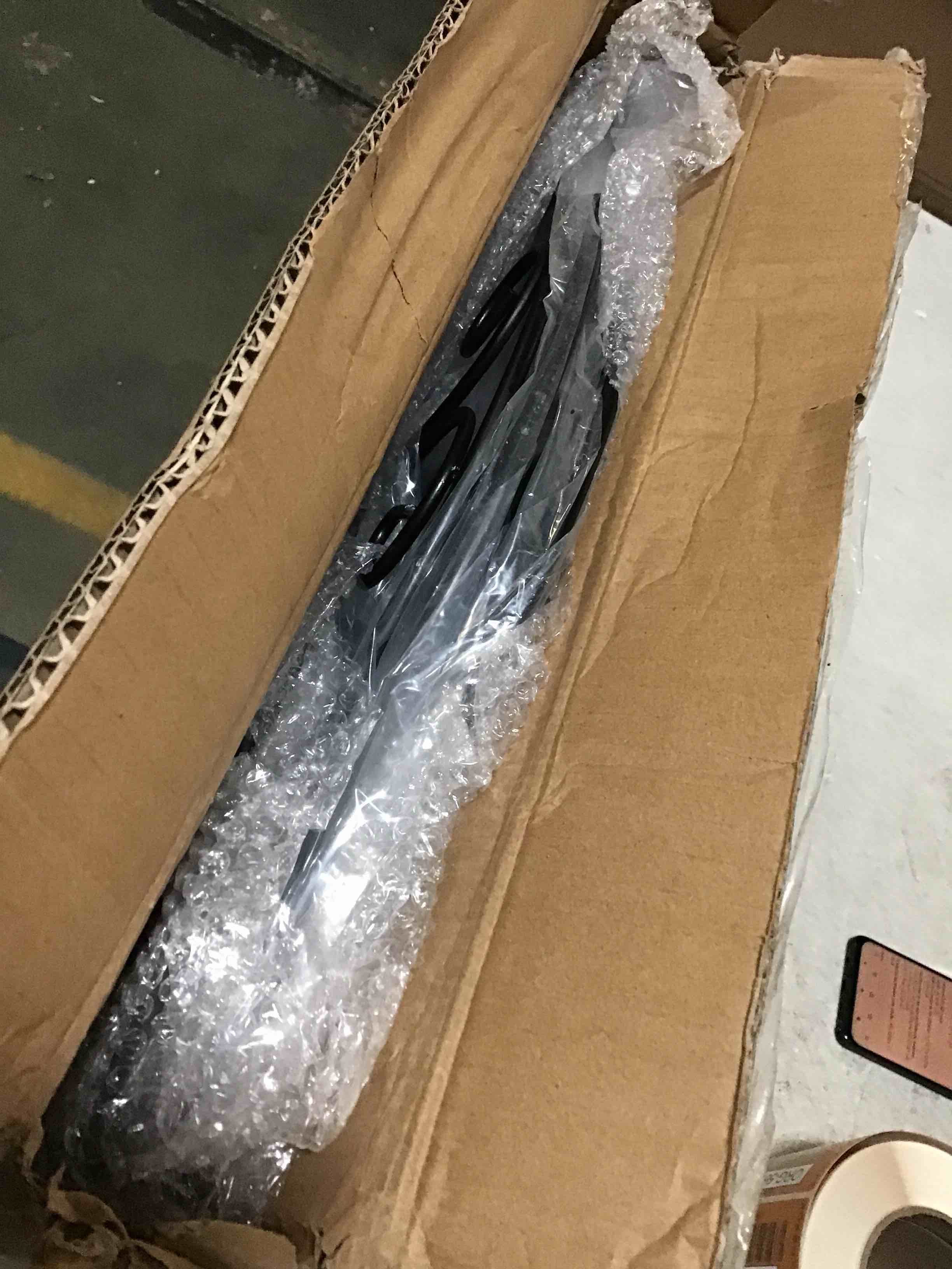 https://s3.amazonaws.com/lotting-images-prod/bidfta/ORG5612105_1701699376575.jpeg
