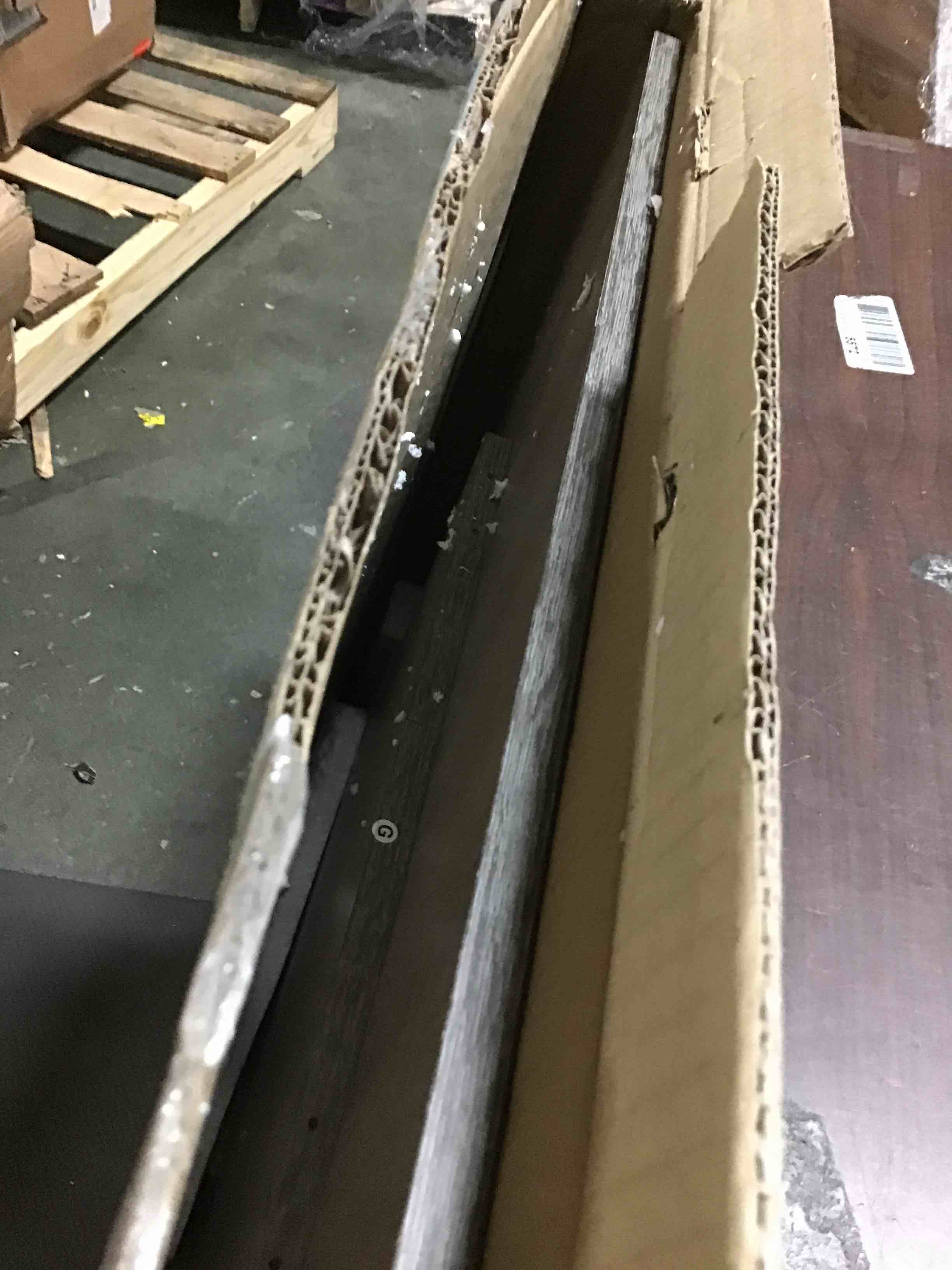 https://s3.amazonaws.com/lotting-images-prod/bidfta/ORG5612326_1701785643023.jpeg