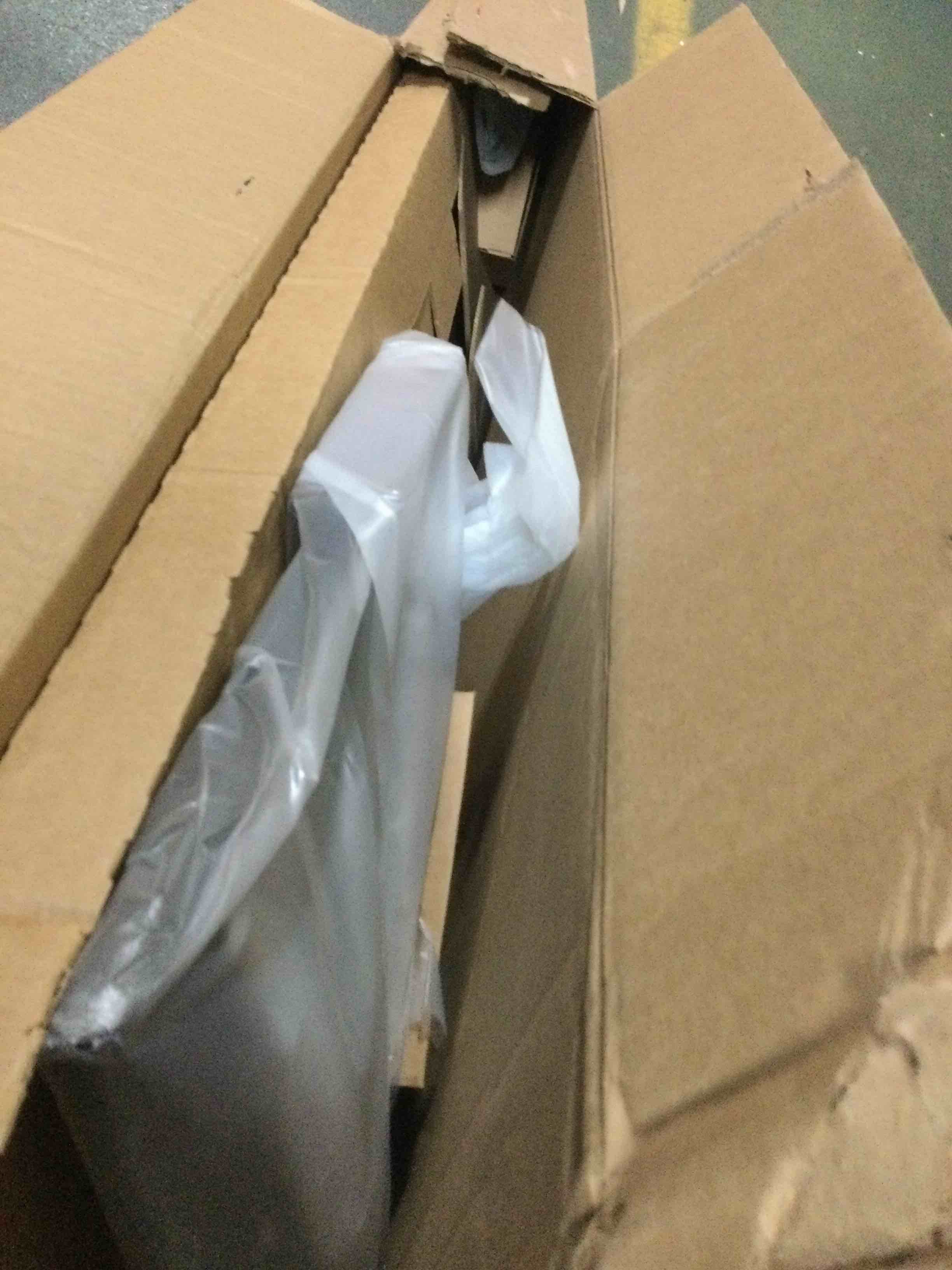 https://s3.amazonaws.com/lotting-images-prod/bidfta/ORG5612750_1701889914815.jpeg