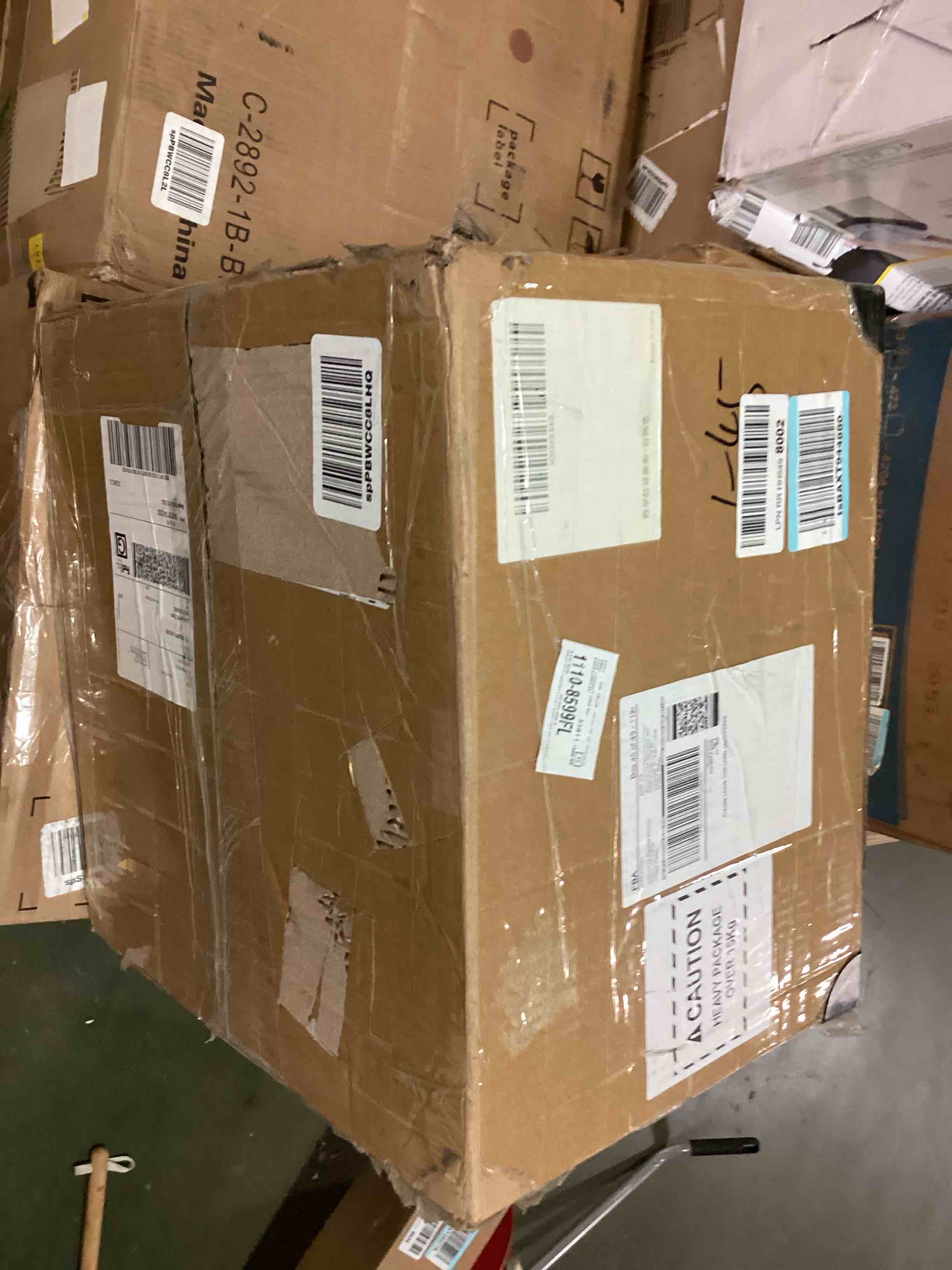 https://s3.amazonaws.com/lotting-images-prod/bidfta/ORG5613019_1701975153862.jpeg