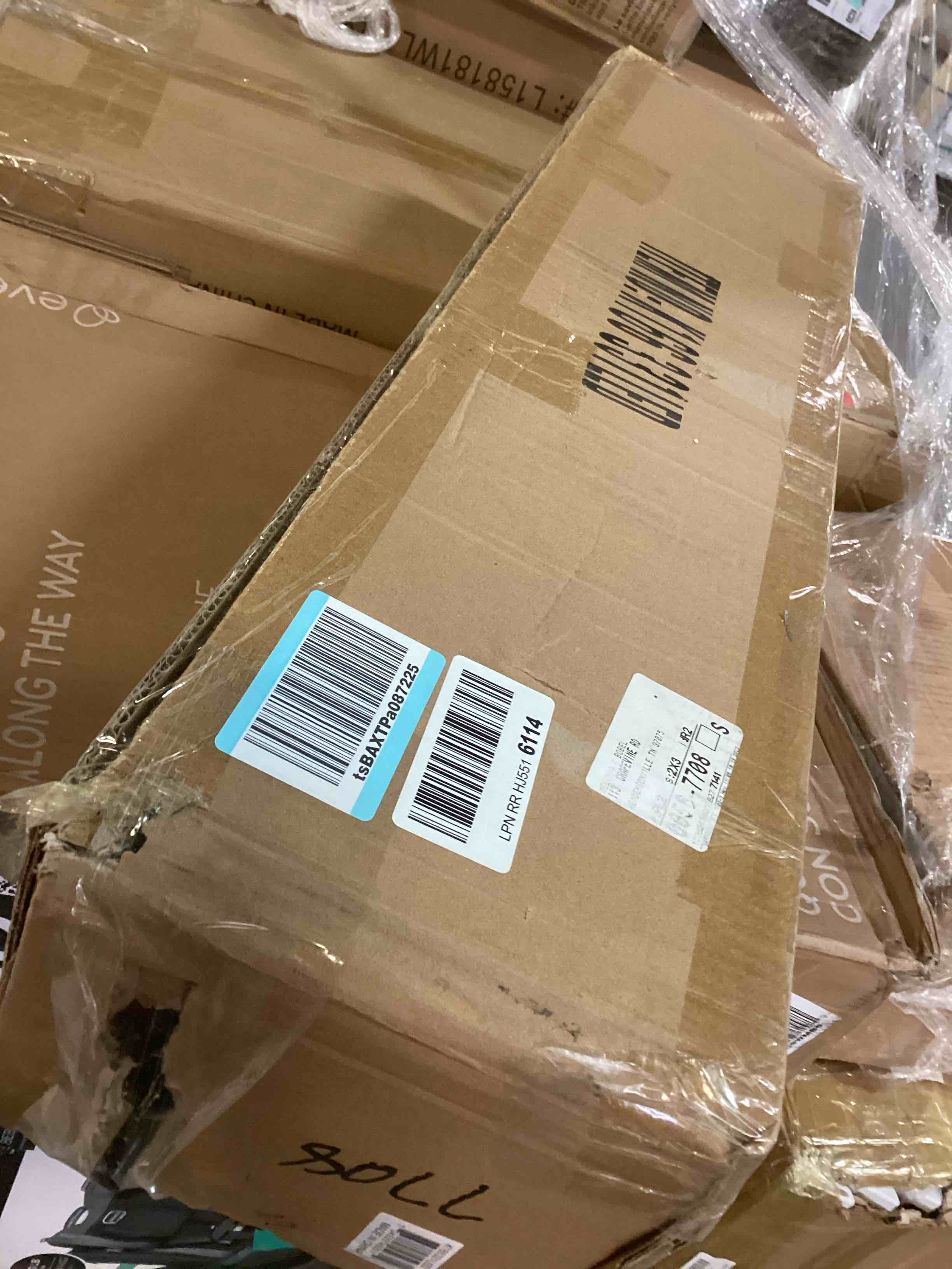 https://s3.amazonaws.com/lotting-images-prod/bidfta/ORG5613387_1702064291523.jpeg