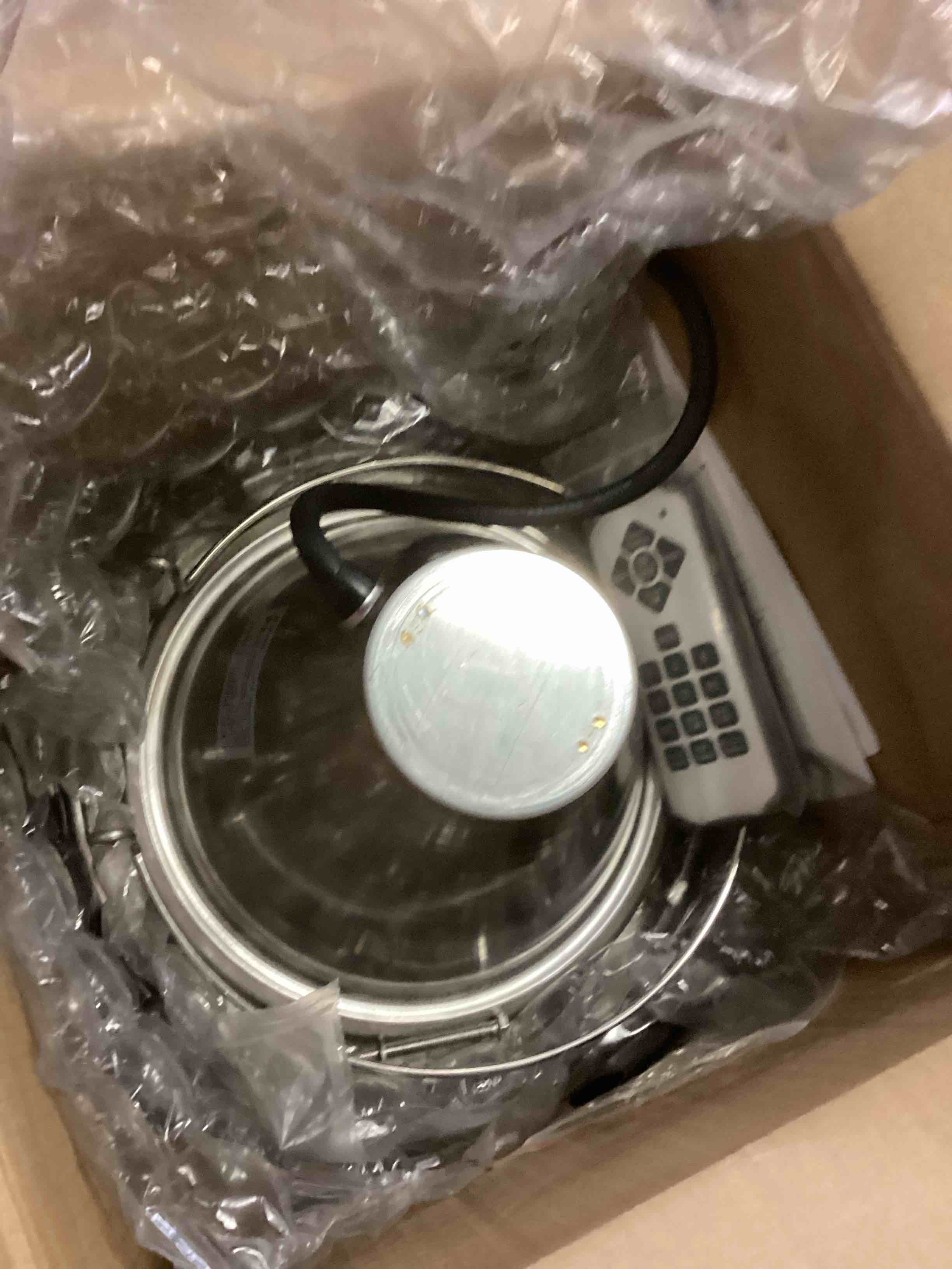https://s3.amazonaws.com/lotting-images-prod/bidfta/ORG5615157_1701706007628.jpeg