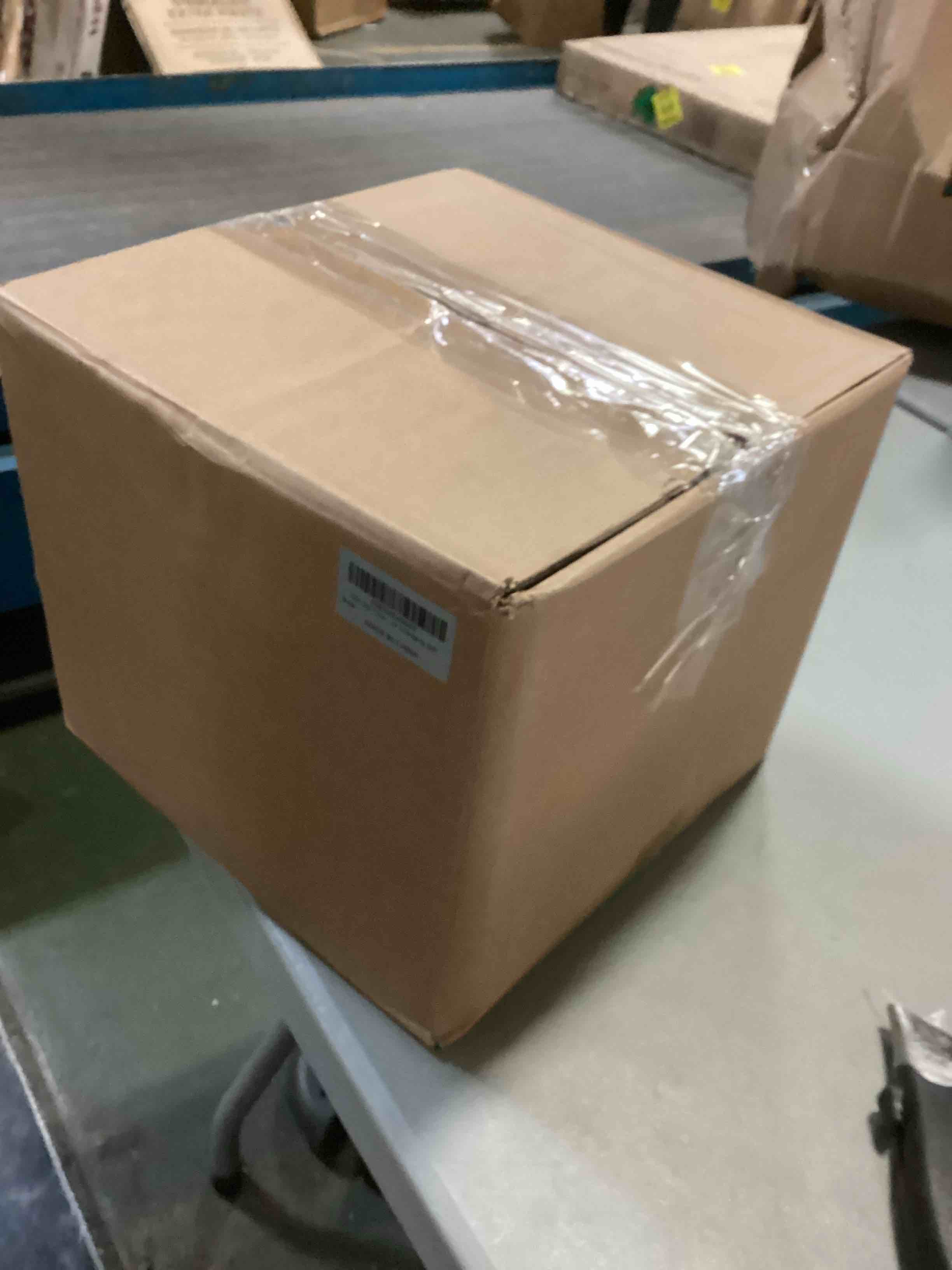 https://s3.amazonaws.com/lotting-images-prod/bidfta/ORG5615157_1701706017072.jpeg